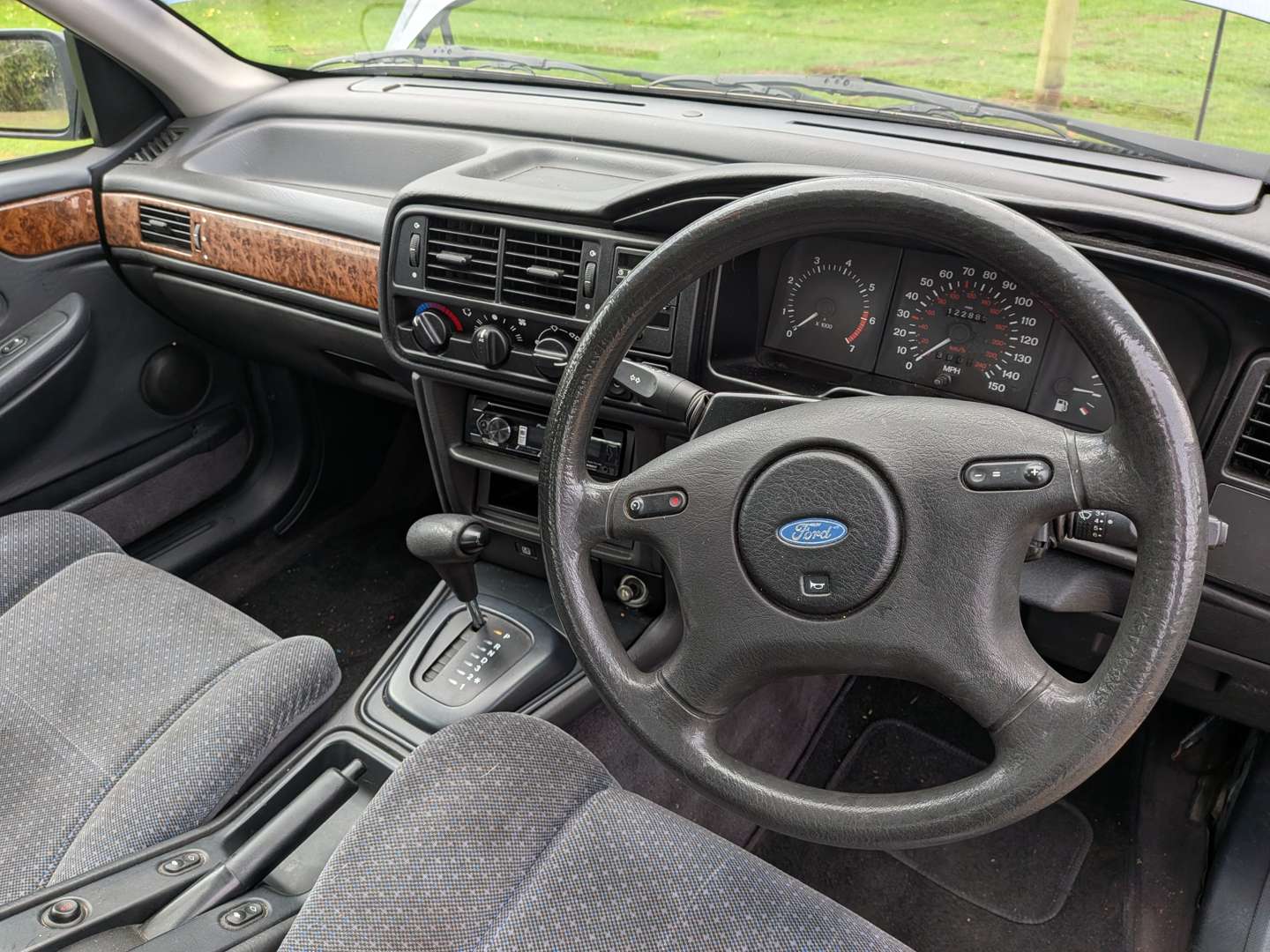 <p>1992 FORD GRANADA GHIA I MKIII AUTO</p>