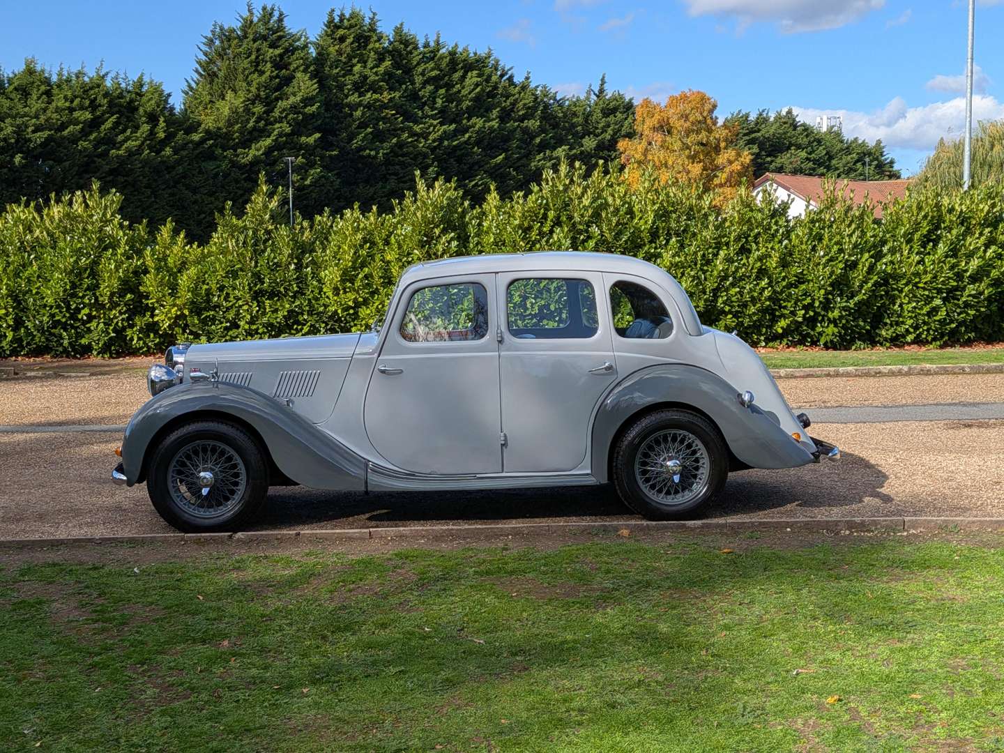 <p>1952 MG YB</p>