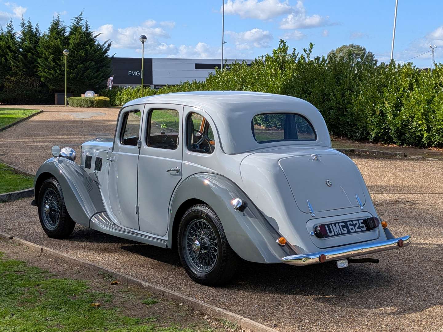 <p>1952 MG YB</p>