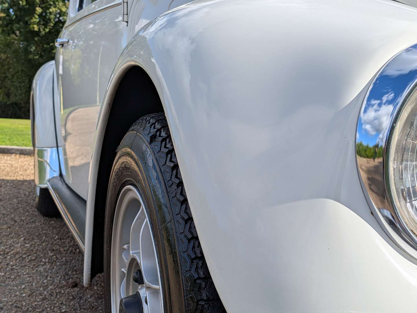 <p>1984 VW BEETLE</p>