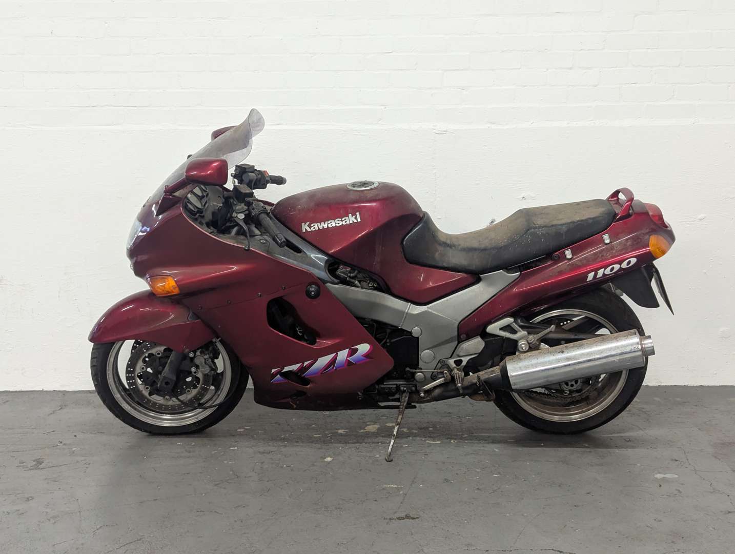 <p>1994 KAWASAKI ZZR1100</p>