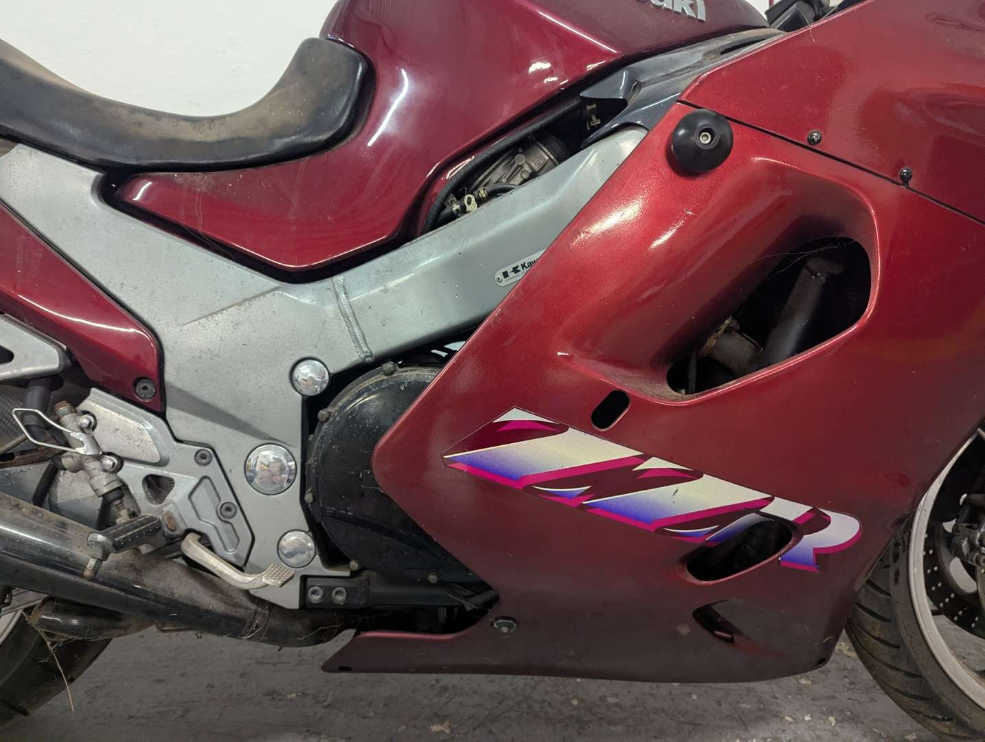 <p>1994 KAWASAKI ZZR1100</p>