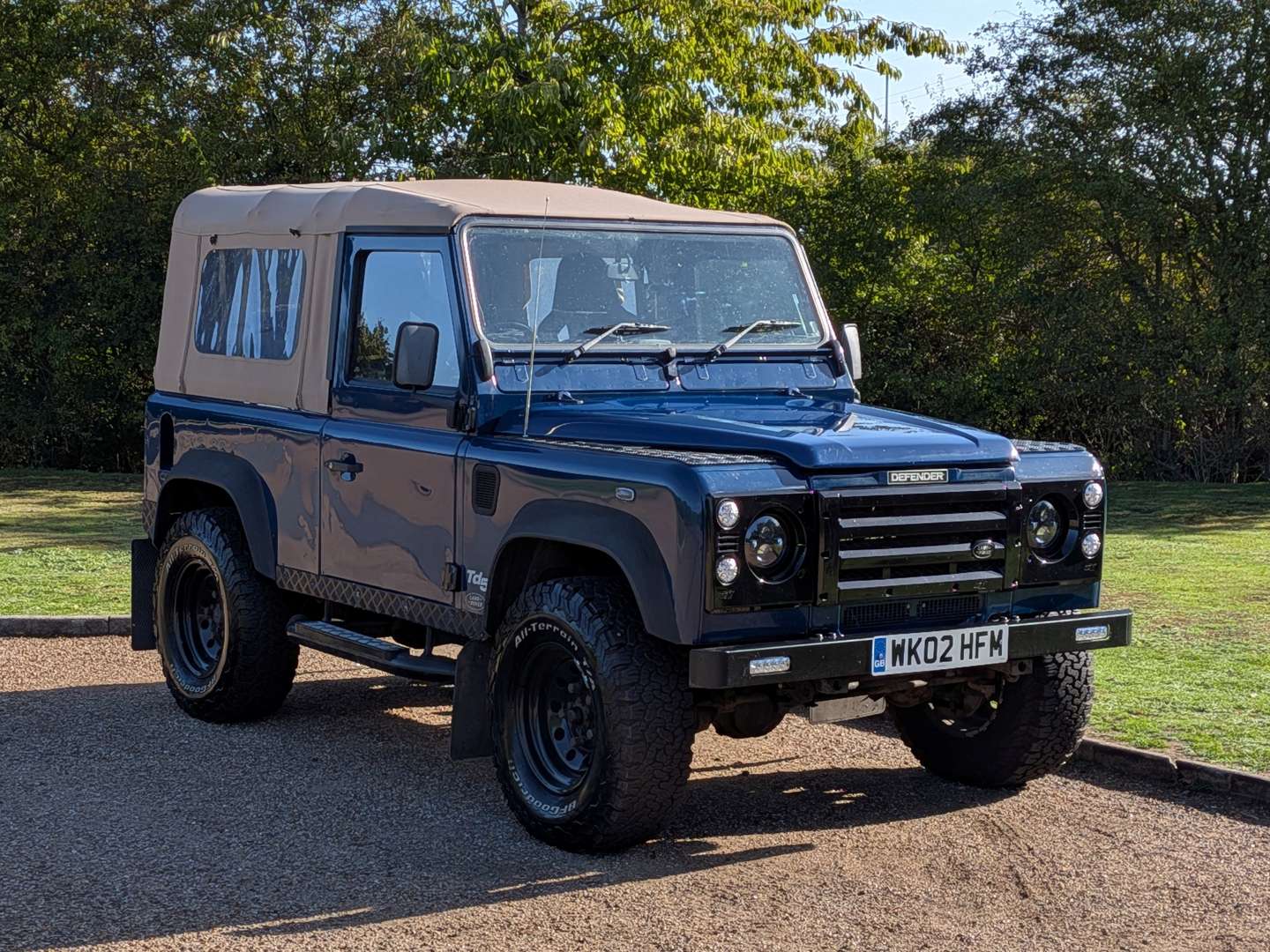 <p>2002 LAND ROVER DEFENDER 90 TD5</p>