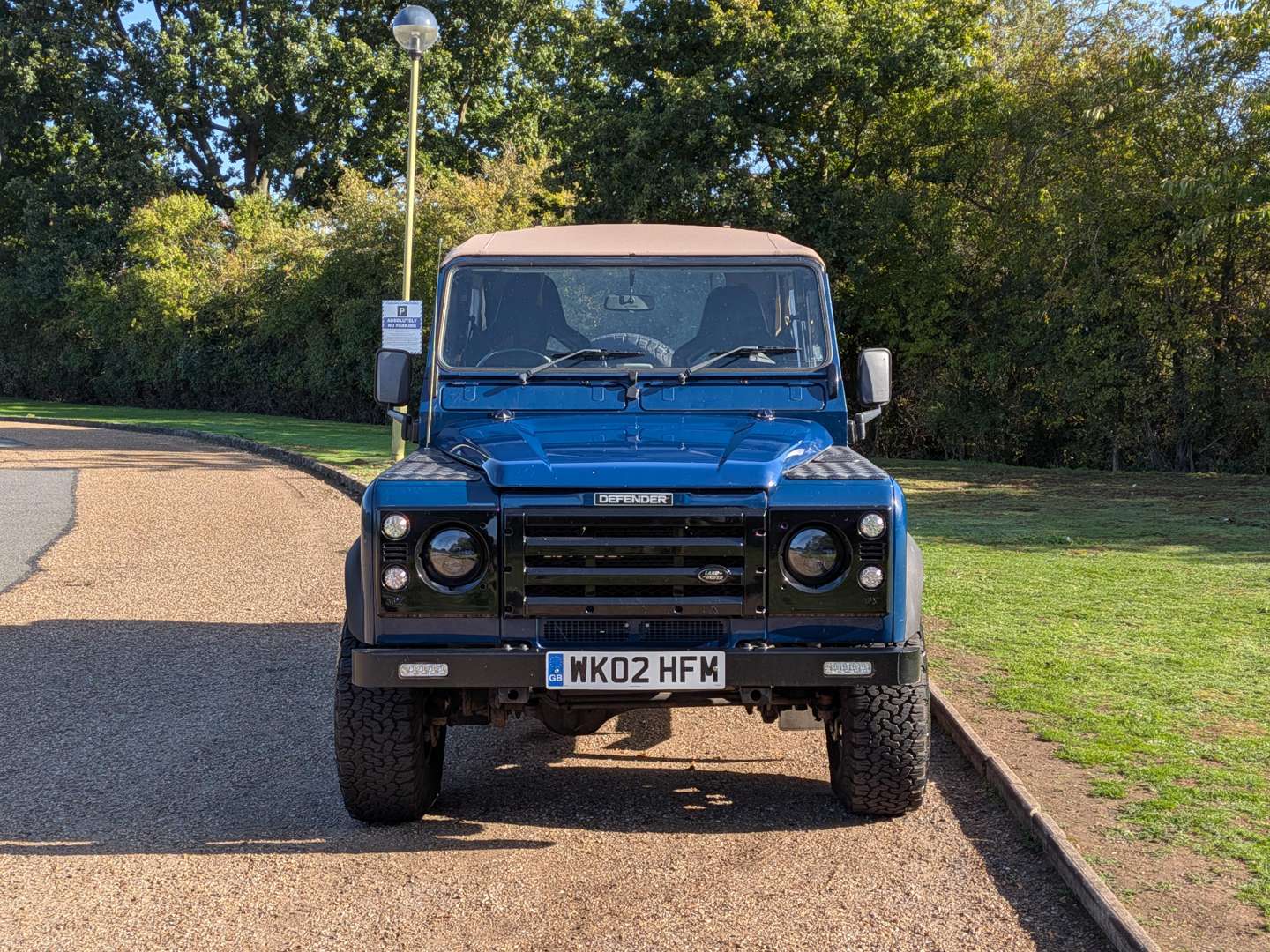 <p>2002 LAND ROVER DEFENDER 90 TD5</p>