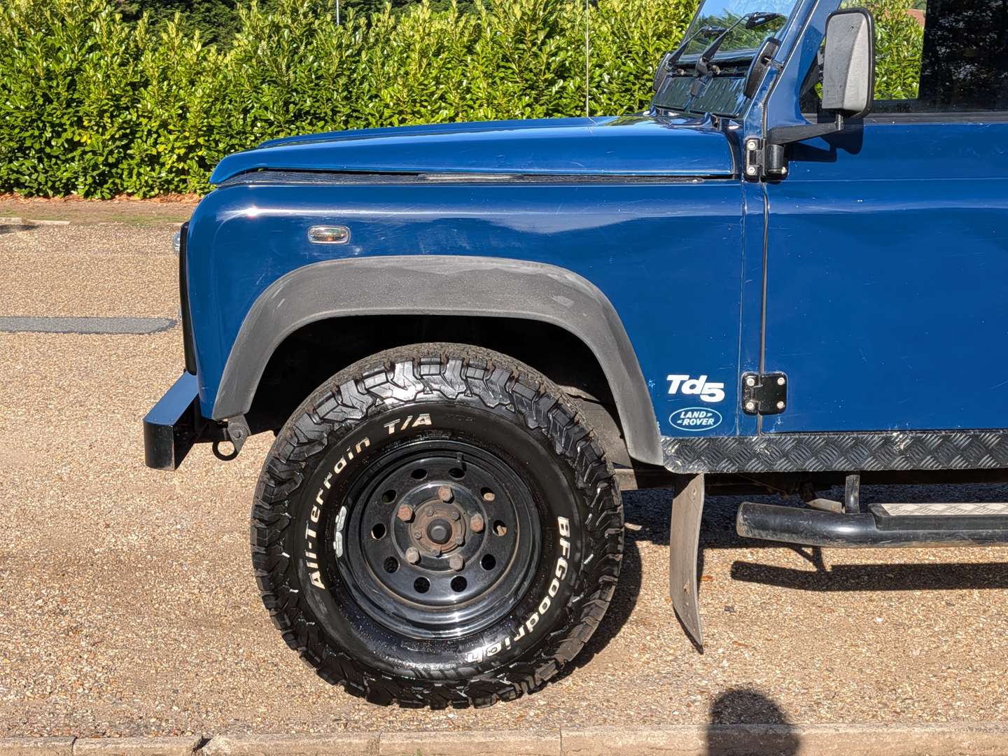 <p>2002 LAND ROVER DEFENDER 90 TD5</p>