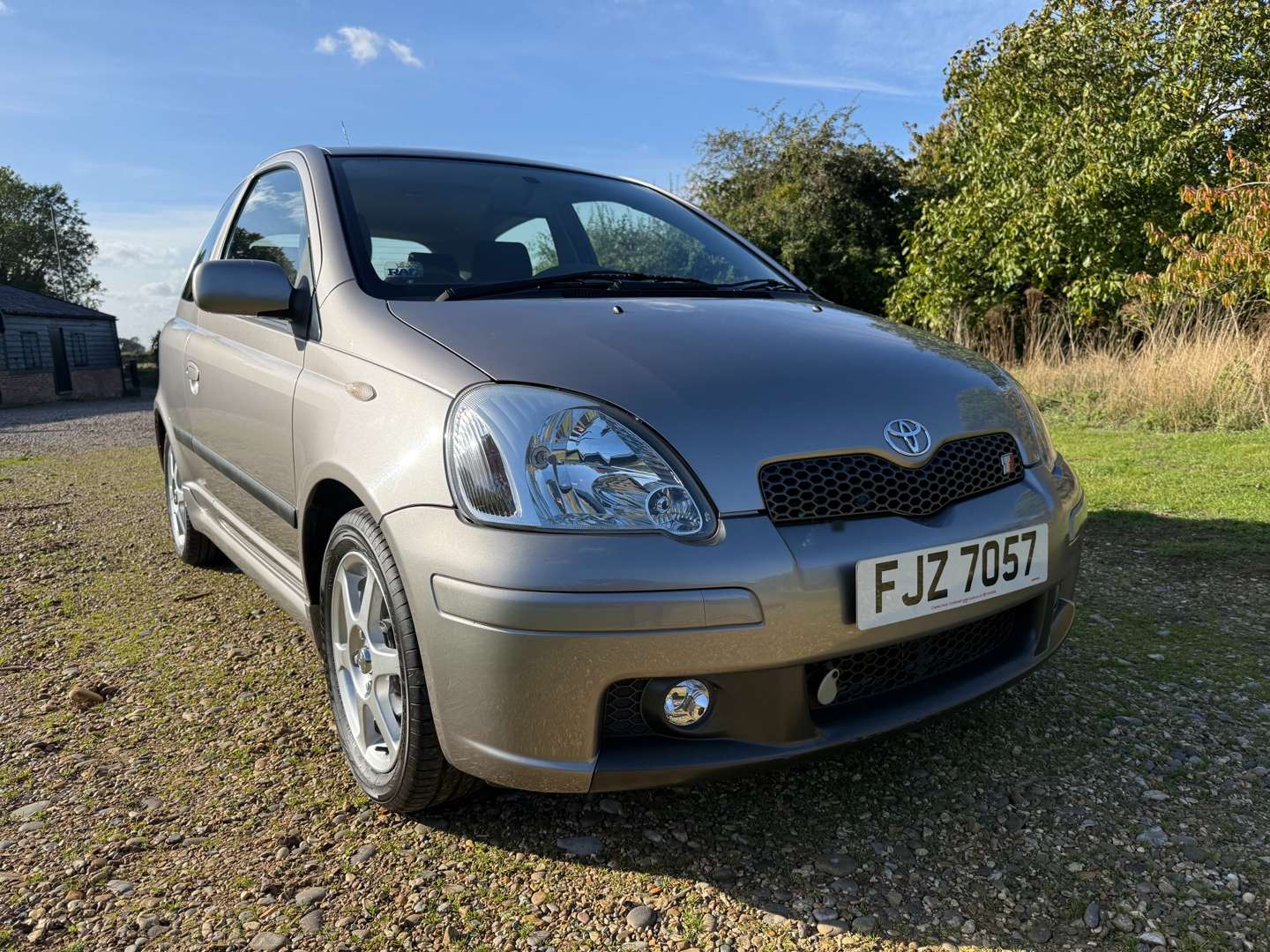 <p>2003 TOYOTA YARIS T SPORT - 14K MILES FROM NEW</p>