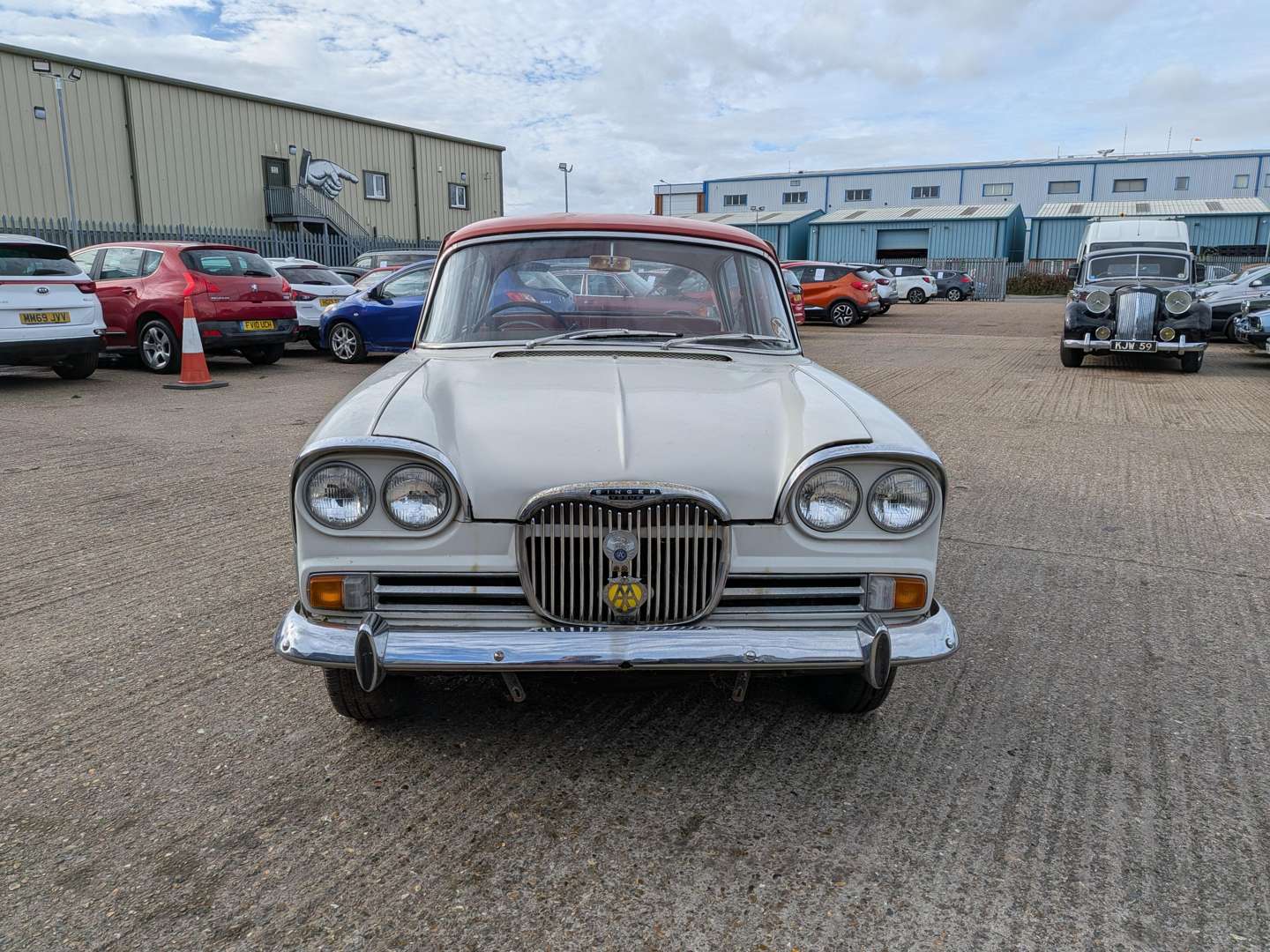 <p>1964 SINGER VOGUE AUTO</p>