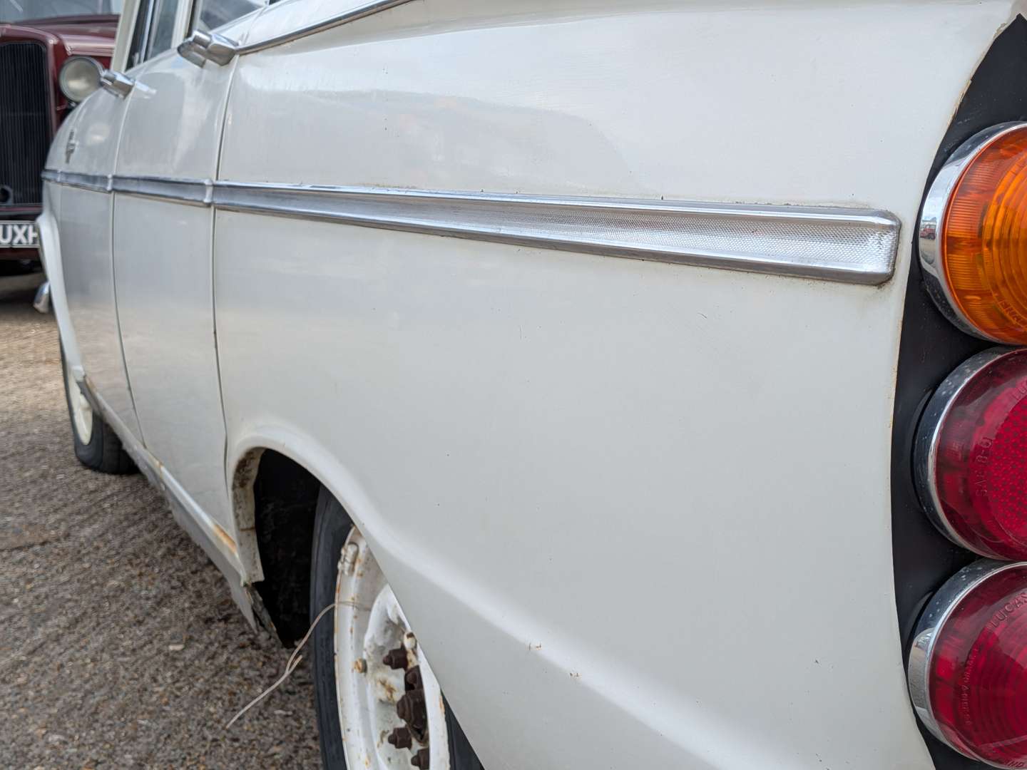 <p>1964 SINGER VOGUE AUTO</p>