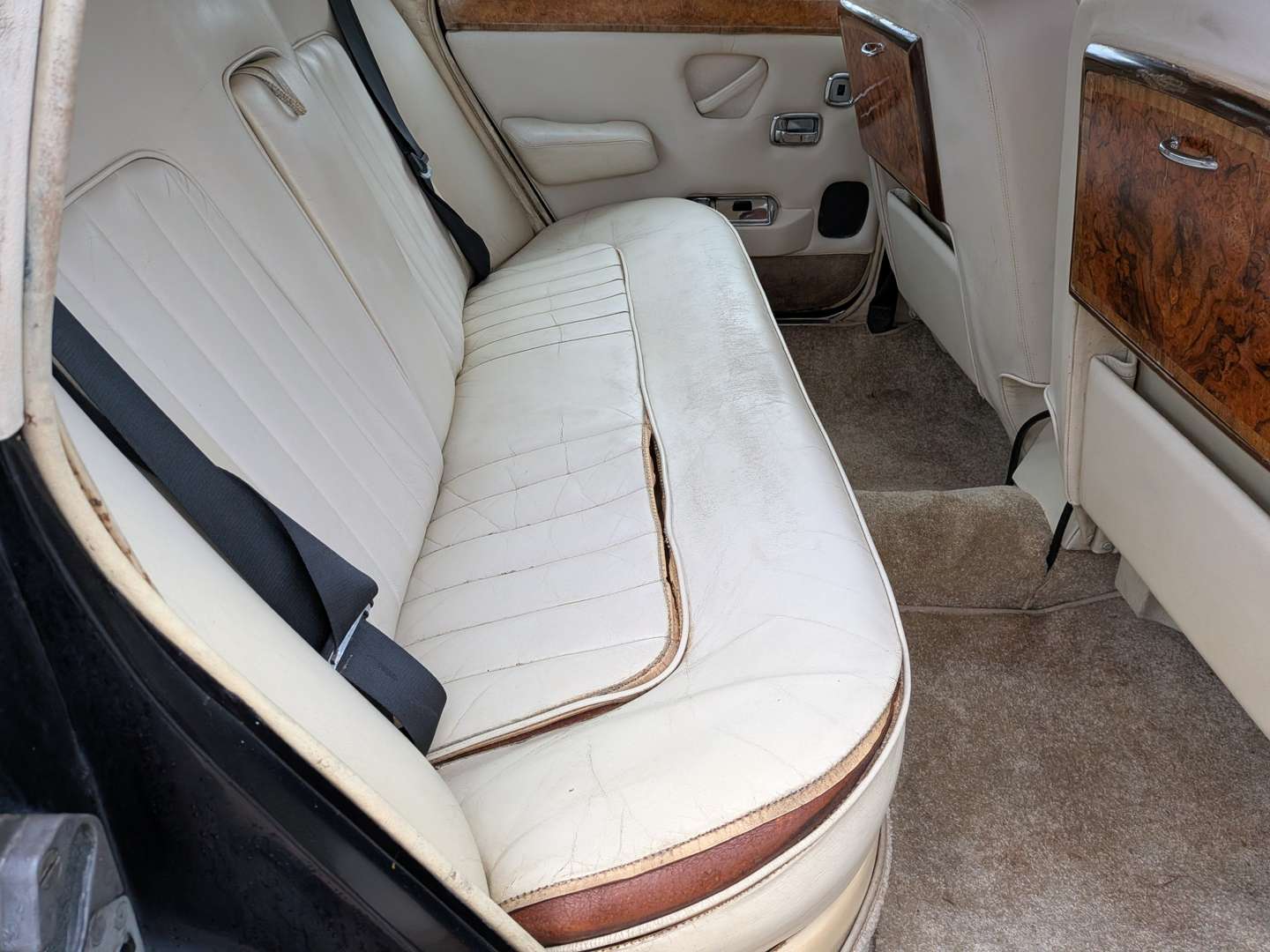 <p>1979 ROLLS ROYCE SILVER SHADOW 2</p>