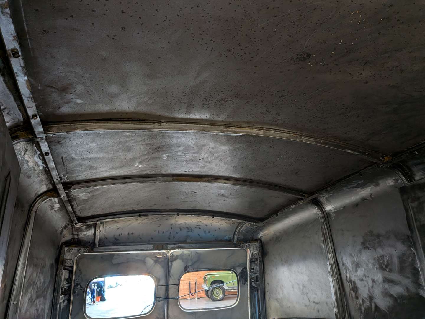 <p>1958 MORRIS J-TYPE VAN</p>