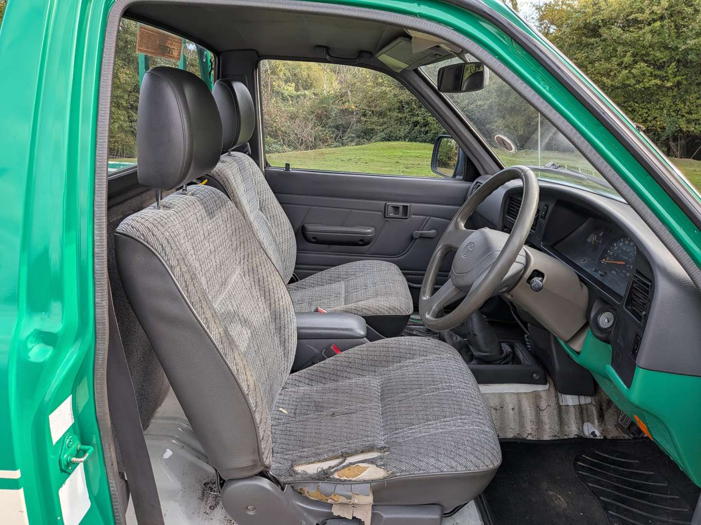 <p>1997 TOYOTA HI-LUX 4X4 PICK-UP SINGLE CAB</p>