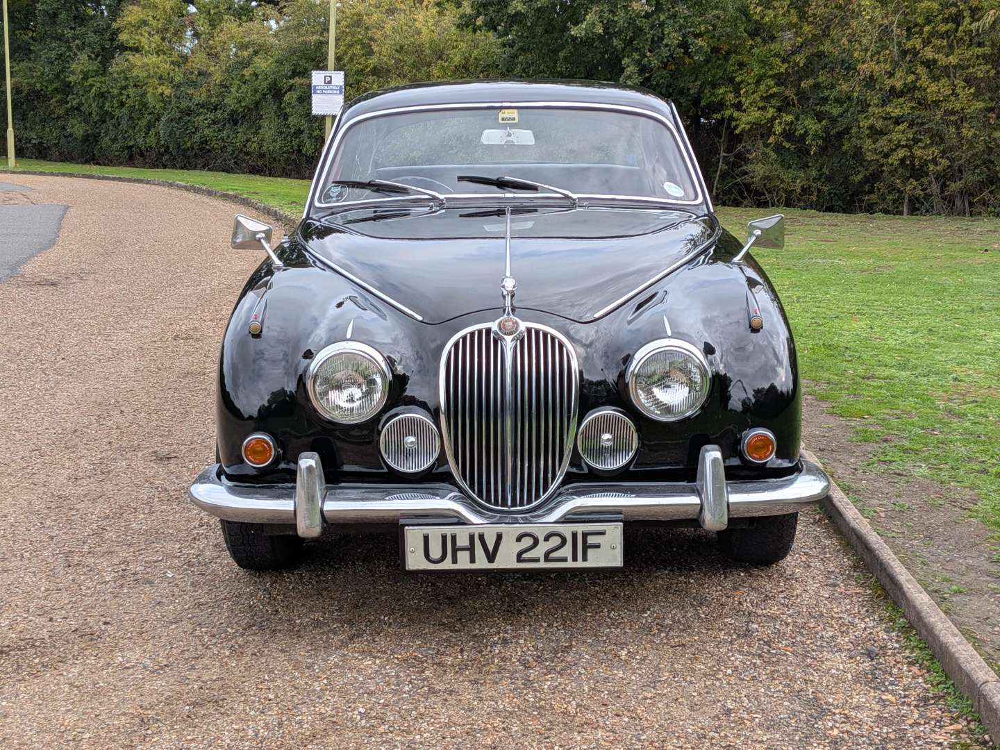 <p>1968 JAGUAR 240</p>