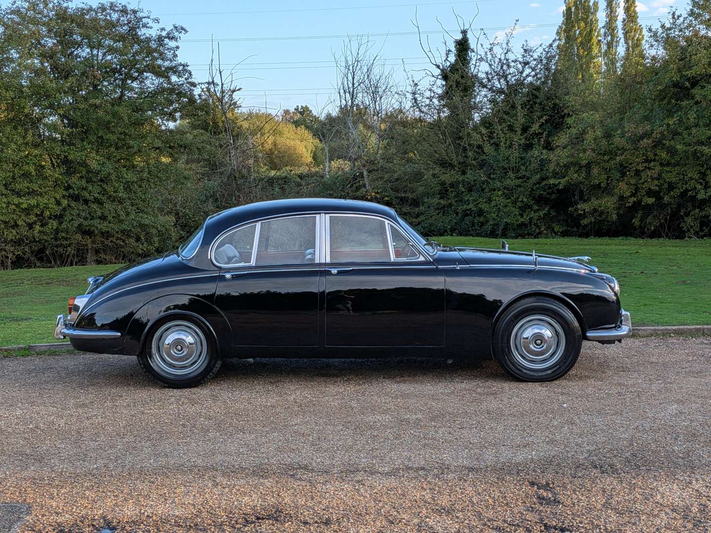 <p>1968 JAGUAR MK2 240 OVERDRIVE</p>
