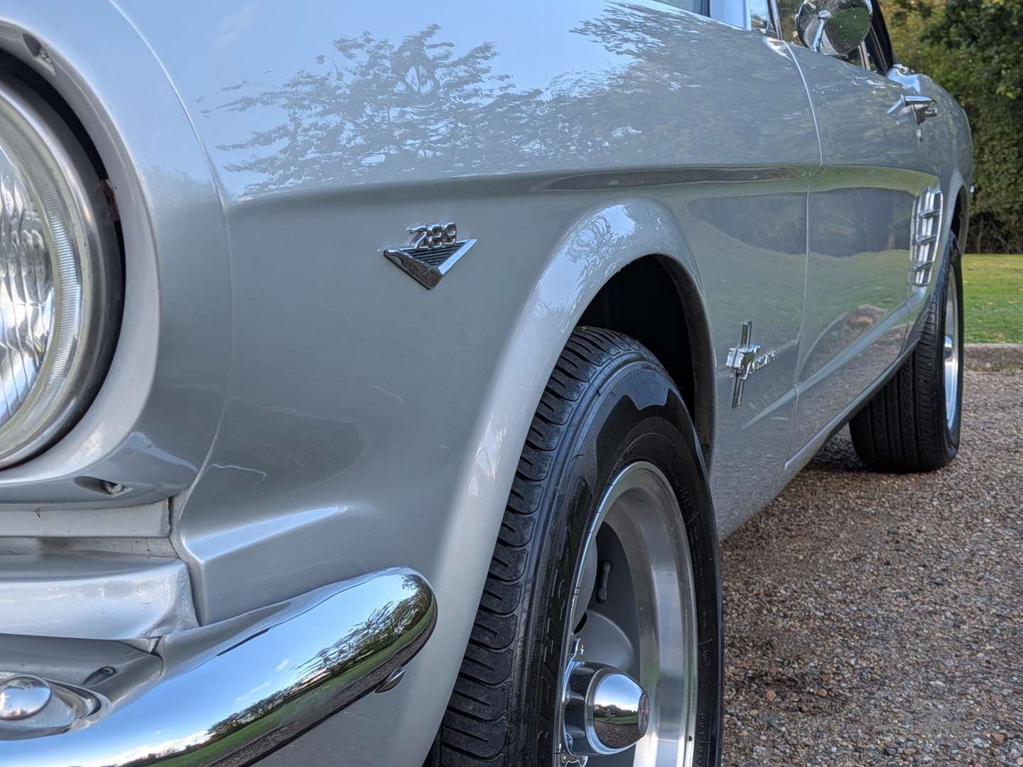 <p>1966 FORD MUSTANG CONVERTIBLE AUTO LHD</p>