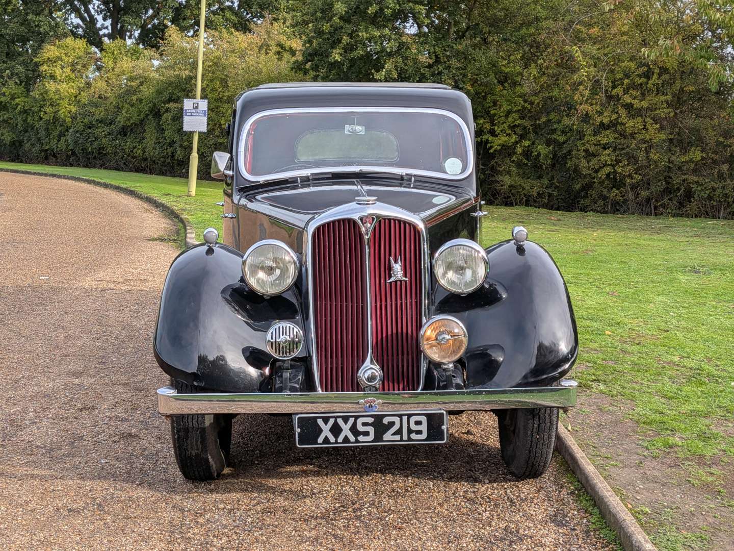 <p>1948 ROVER 12</p>