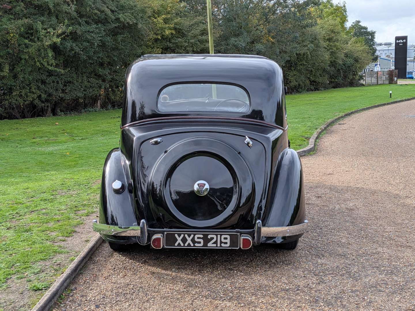 <p>1948 ROVER 12</p>