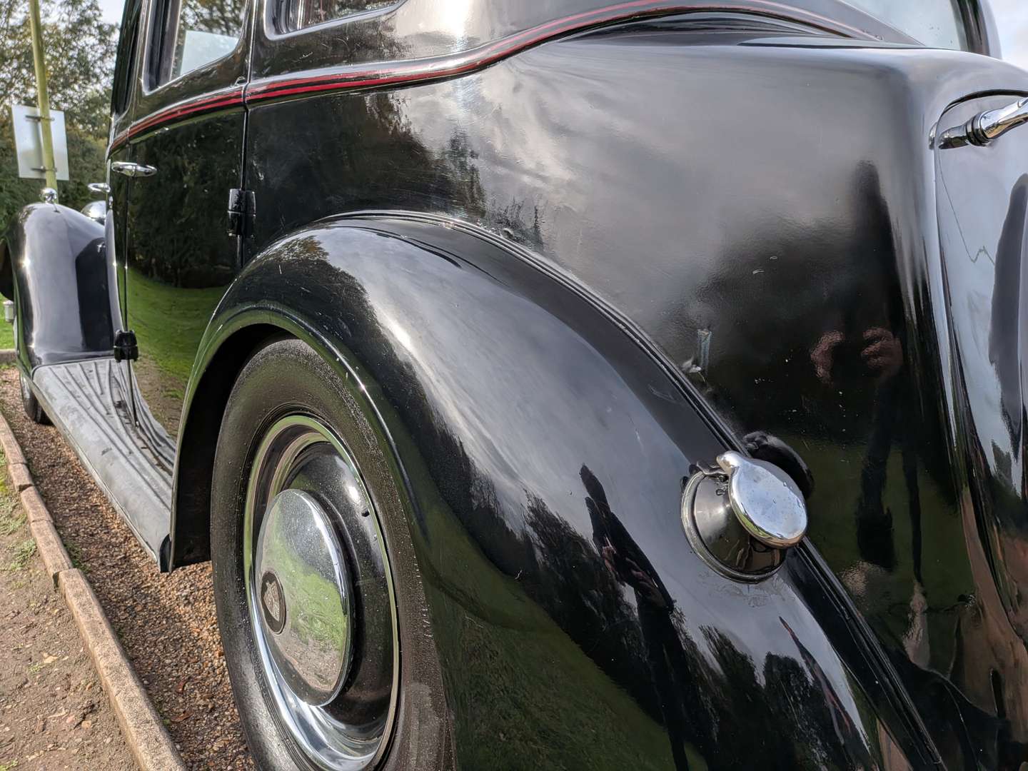 <p>1948 ROVER 12</p>