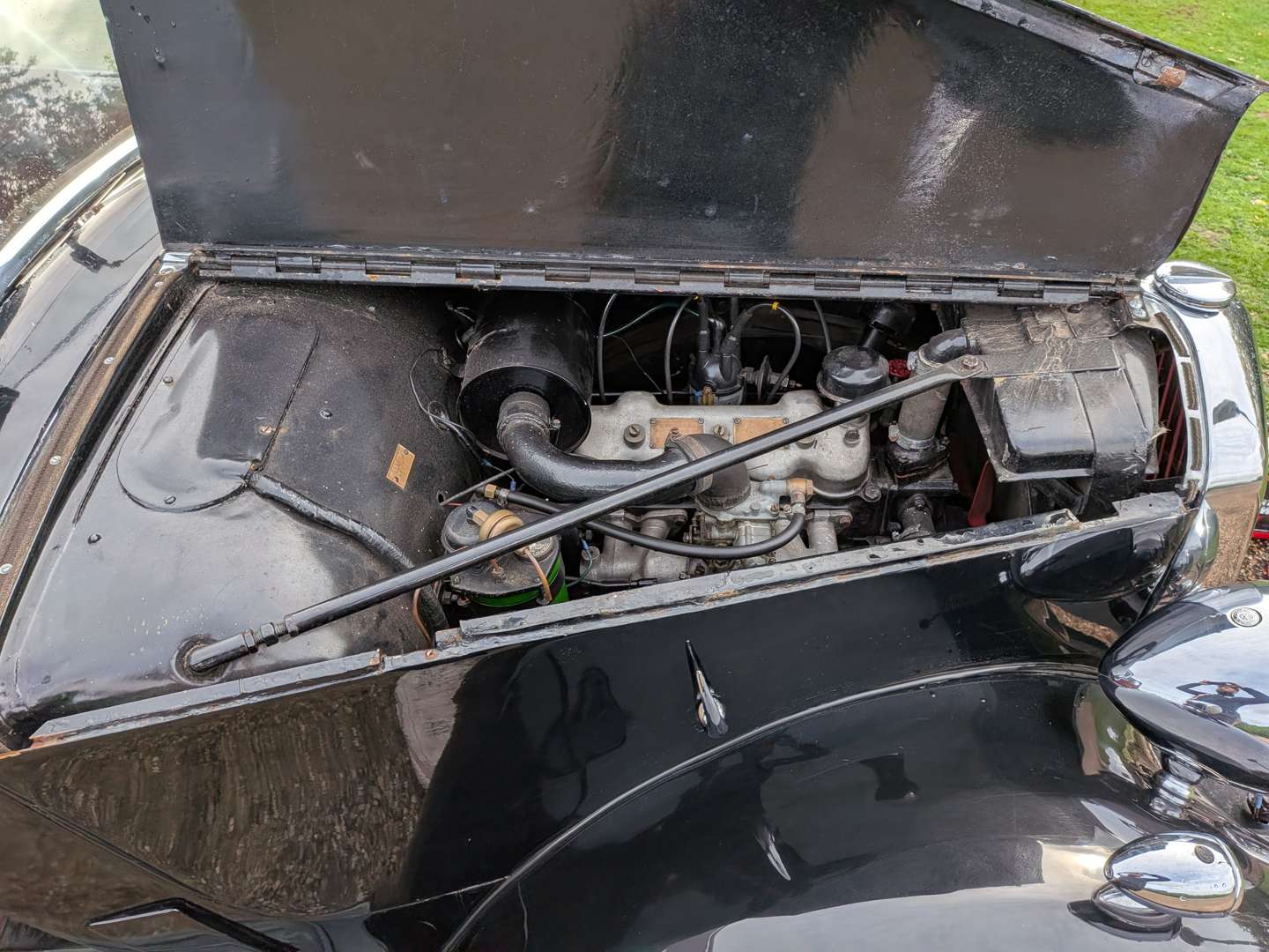 <p>1948 ROVER 12</p>