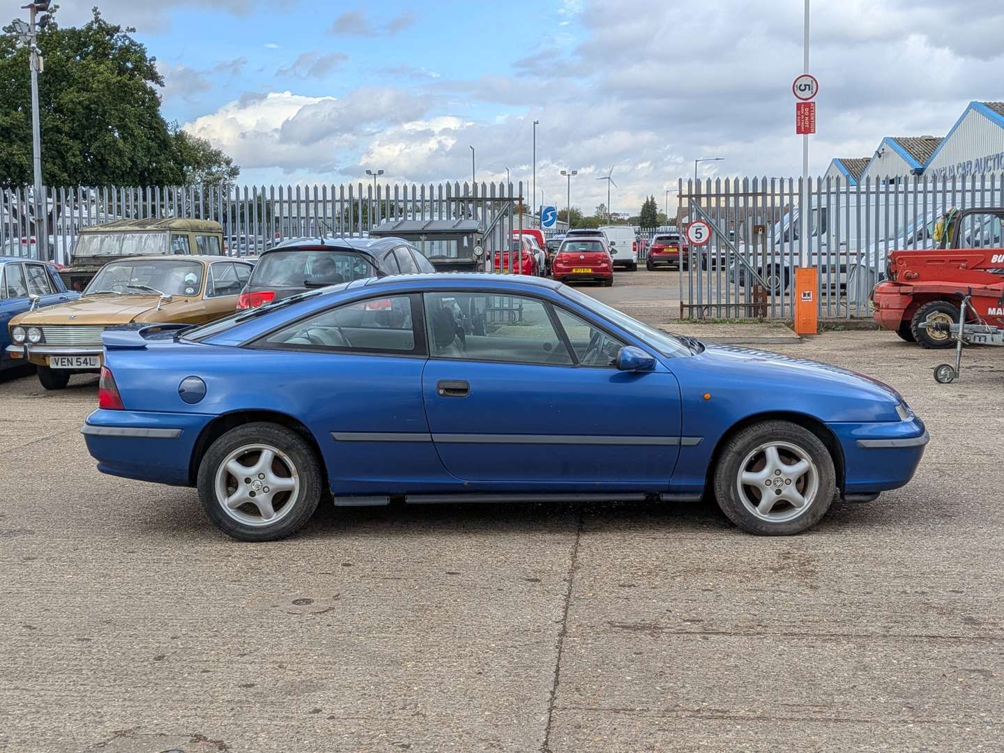 <p>1997 VAUXHALL CALIBRA</p>