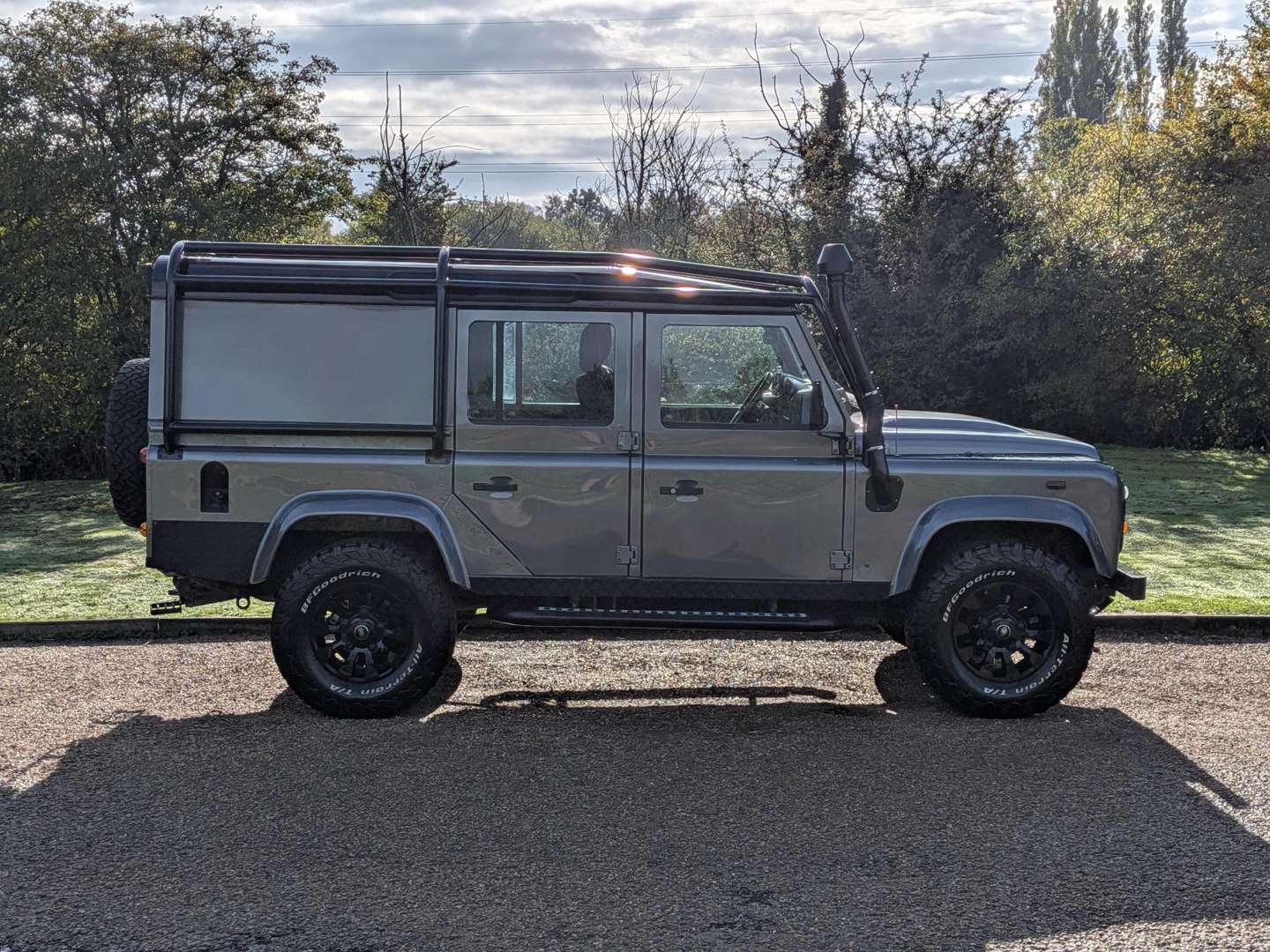 <p>2013 LAND ROVER DEFENDER 110 STATIONWAGON</p>