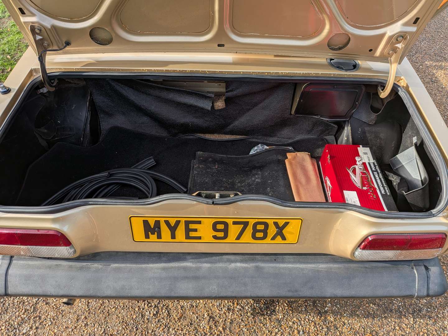 <p>1982 TRIUMPH TR7 CONVERTIBLE</p>