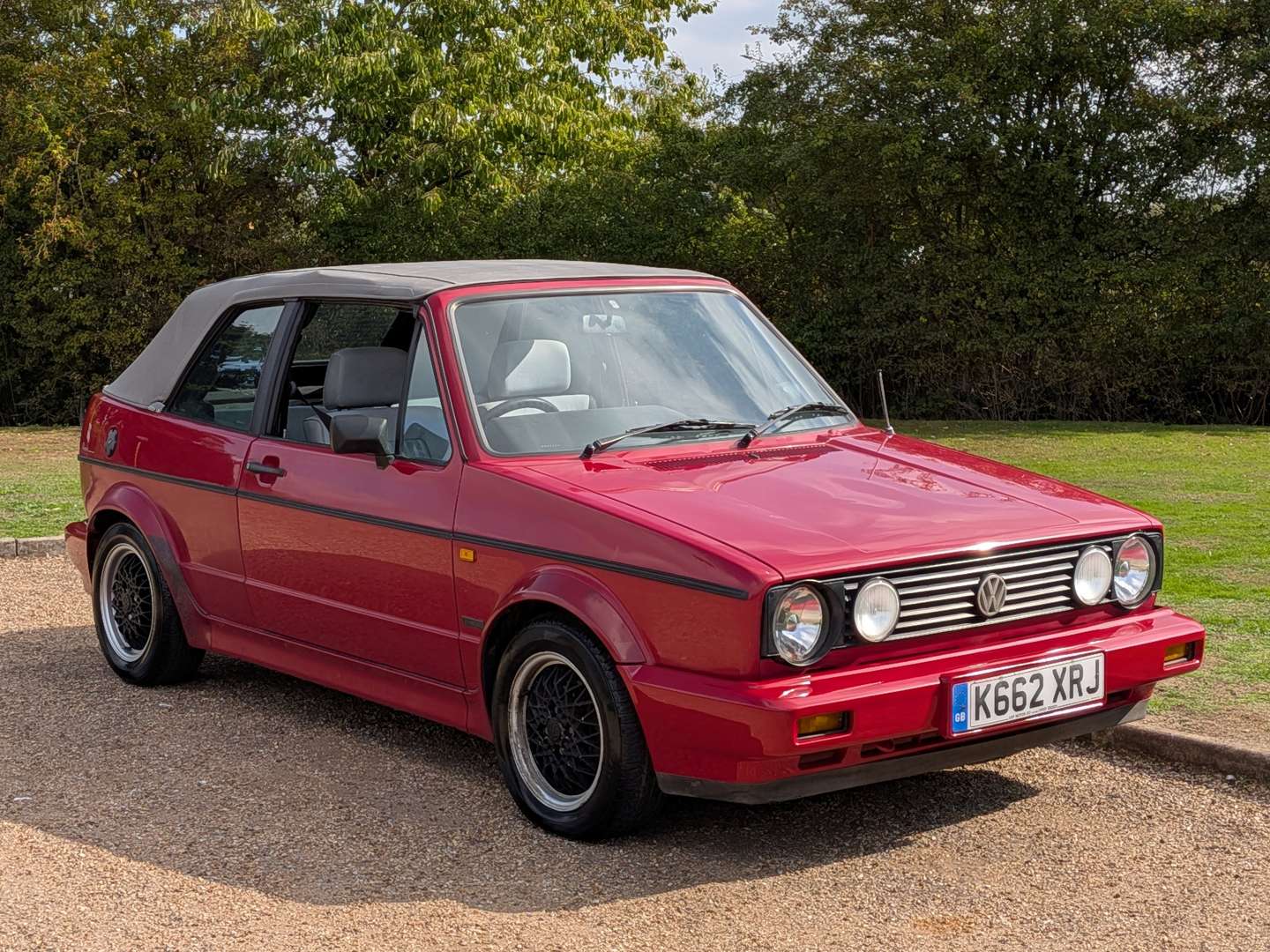 <p>1993 VW GOLF CLIPPER CABRIO</p>