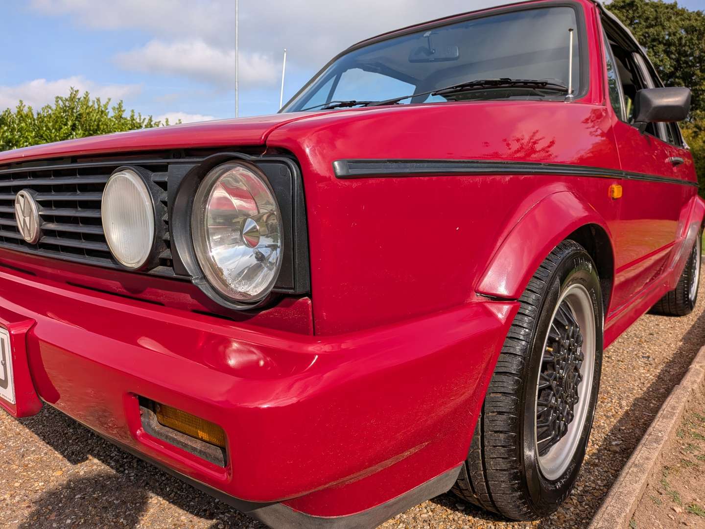 <p>1993 VW GOLF CLIPPER CABRIO</p>