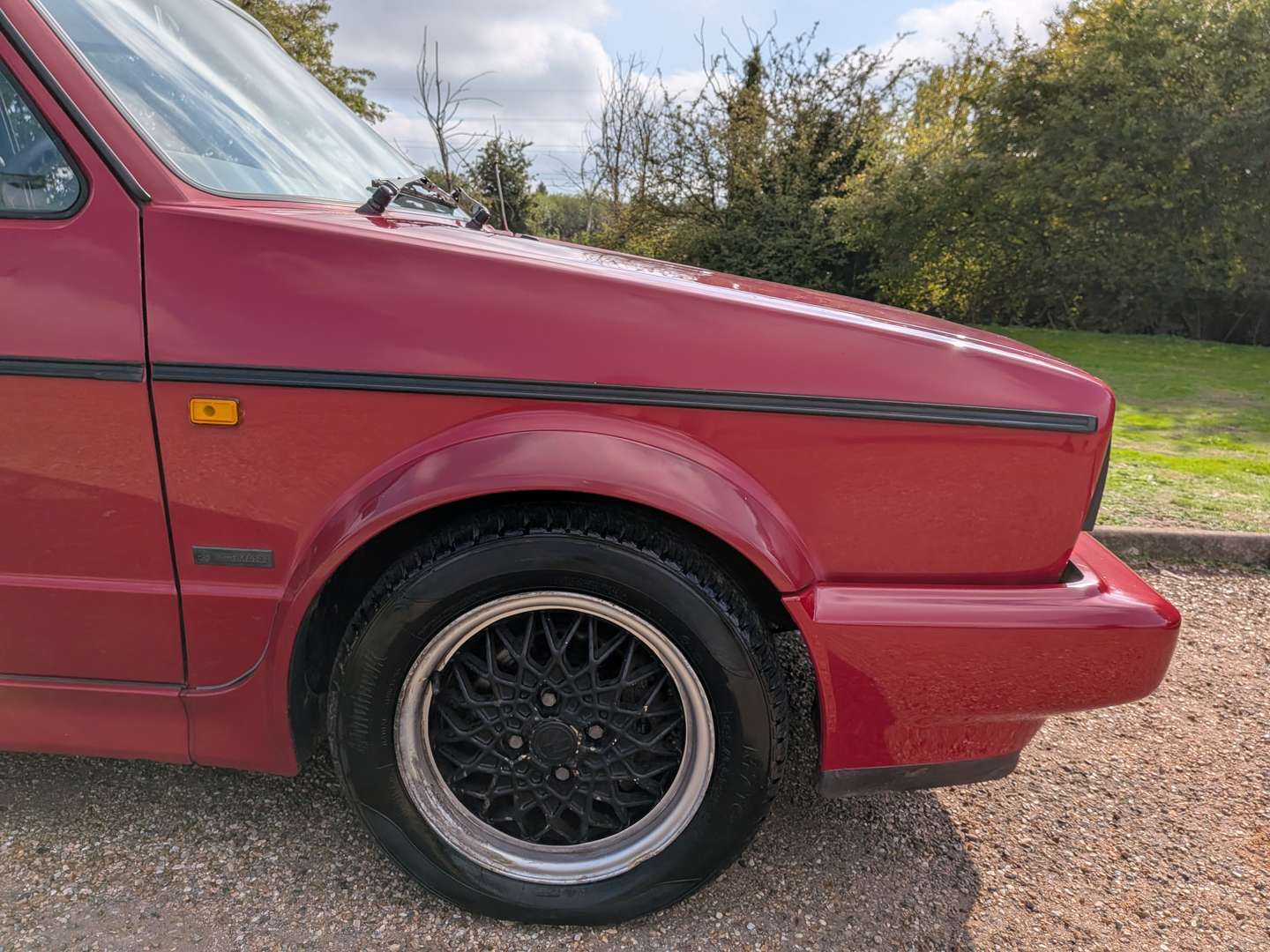 <p>1993 VW GOLF CLIPPER CABRIO</p>