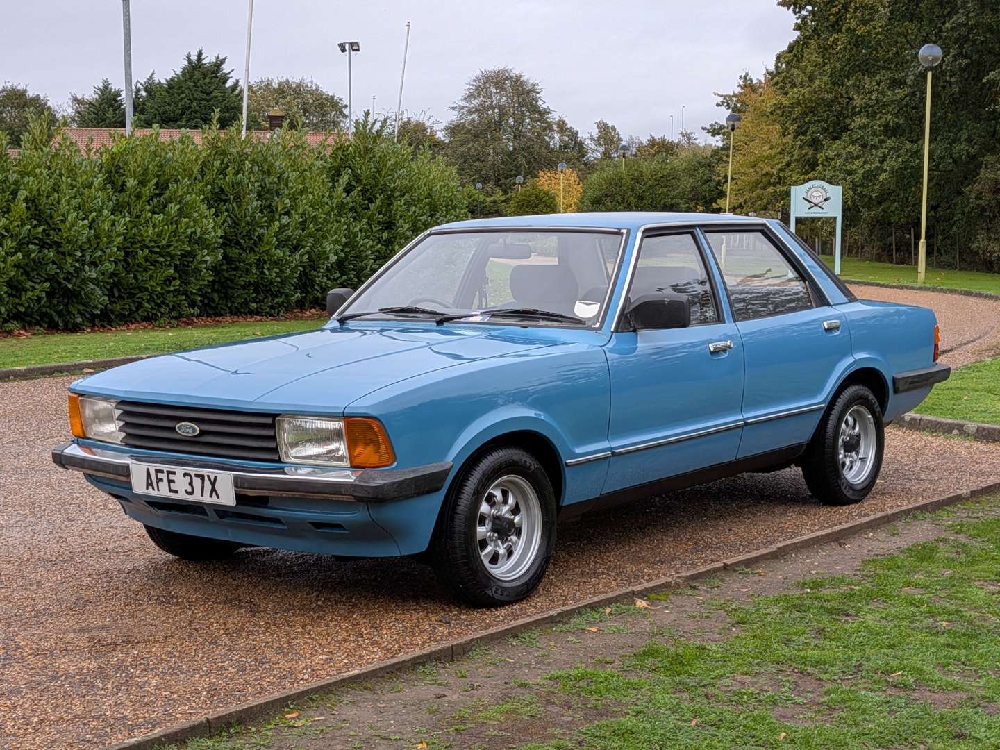 <p>1981 FORD CORTINA L</p>