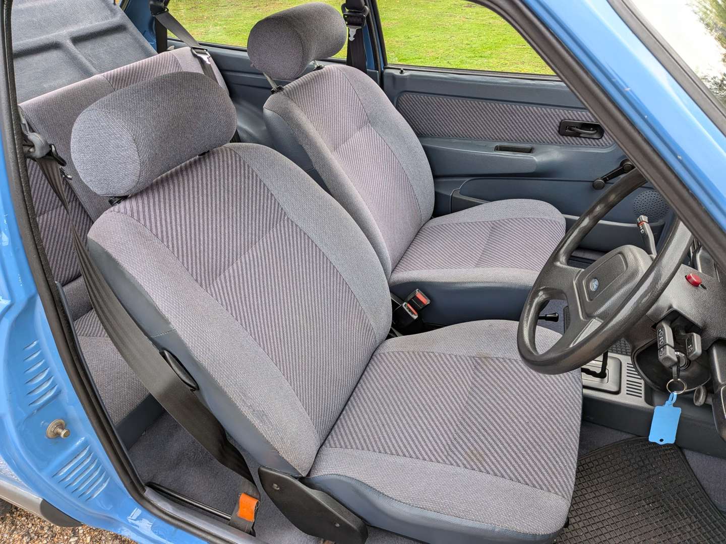 <p>1989 FORD FIESTA L CVT AUTO</p>