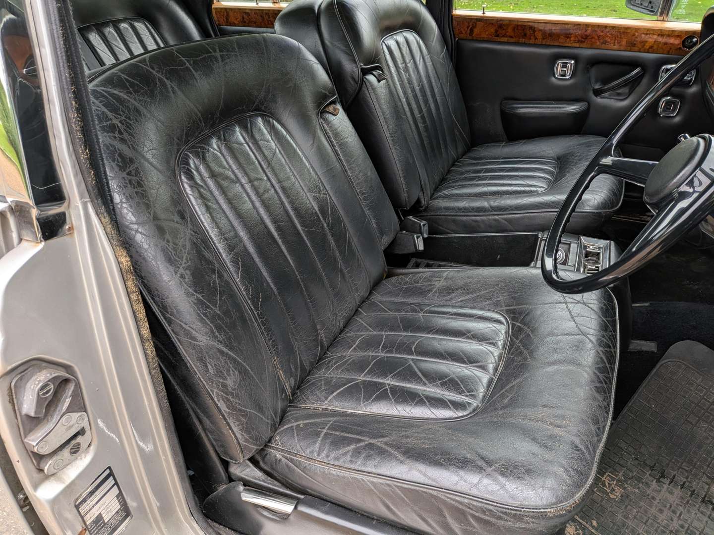 <p>1980 ROLLS ROYCE SILVER SHADOW</p>