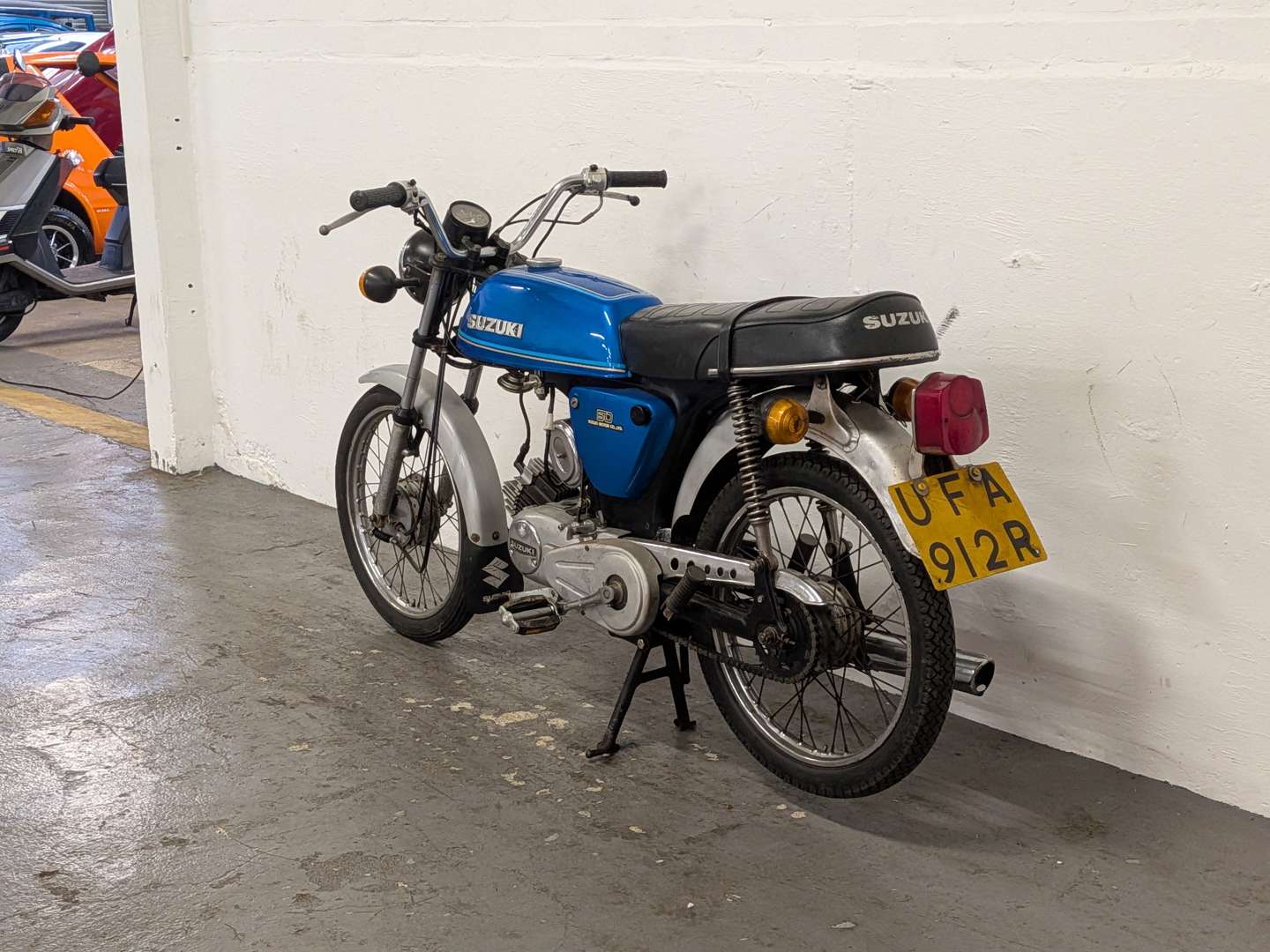 <p>1977 SUZUKI AP50</p>