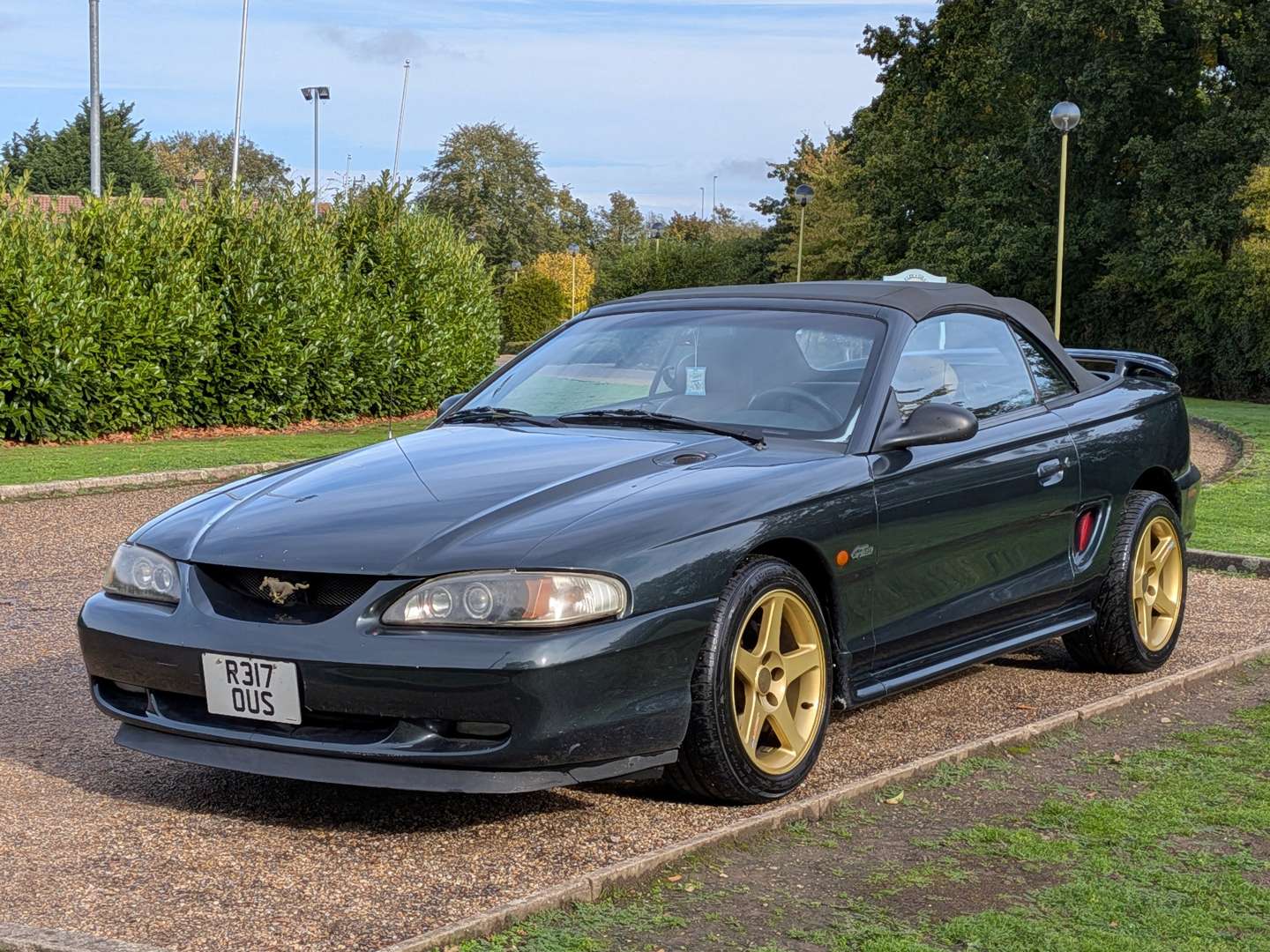 <p>1998 FORD MUSTANG GT V8 CONVERTIBLE</p>