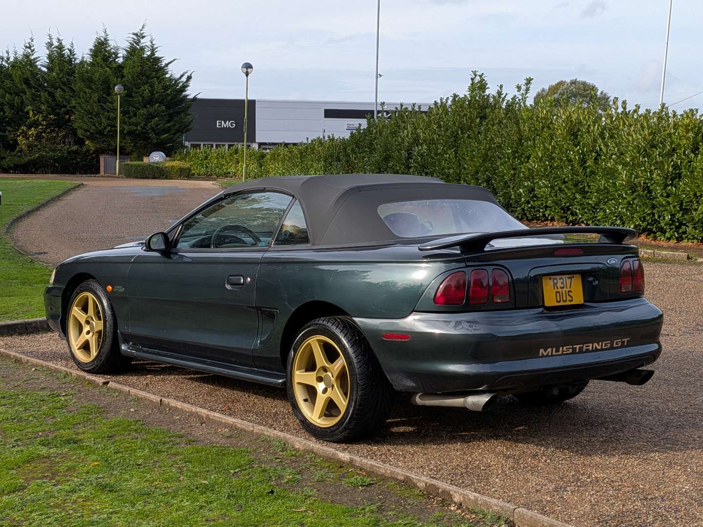 <p>1998 FORD MUSTANG GT V8 CONVERTIBLE</p>
