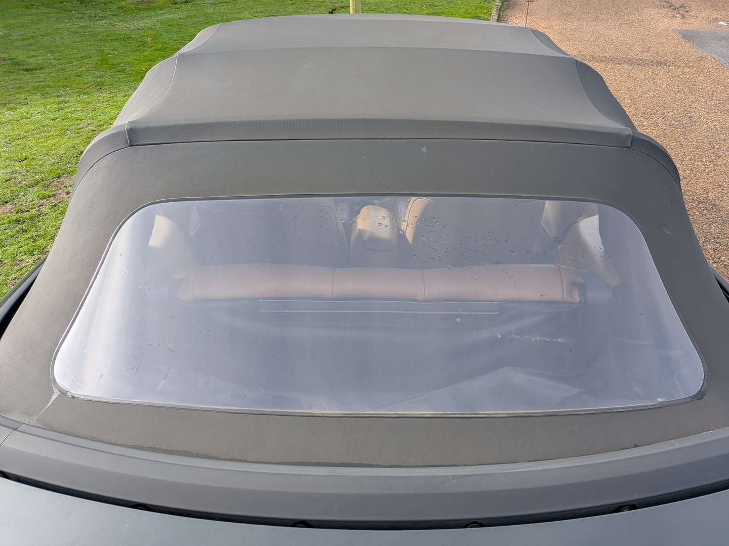 <p>1998 FORD MUSTANG GT V8 CONVERTIBLE</p>