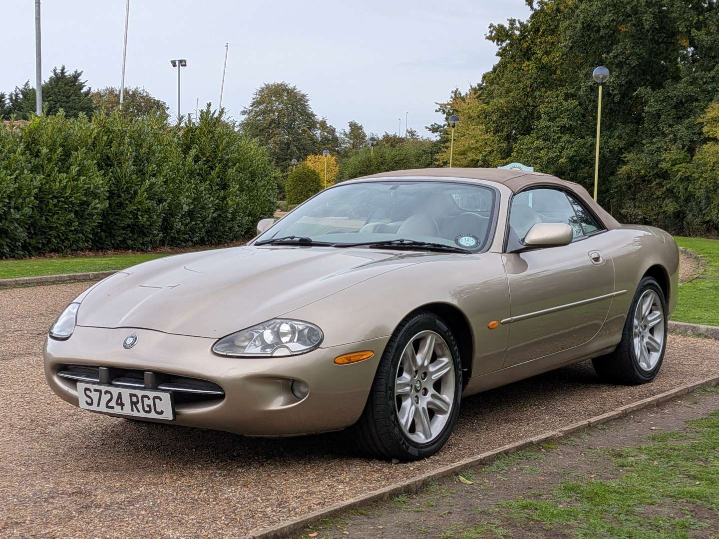 <p>1998 JAGUAR XK8 CONVERTIBLE</p>