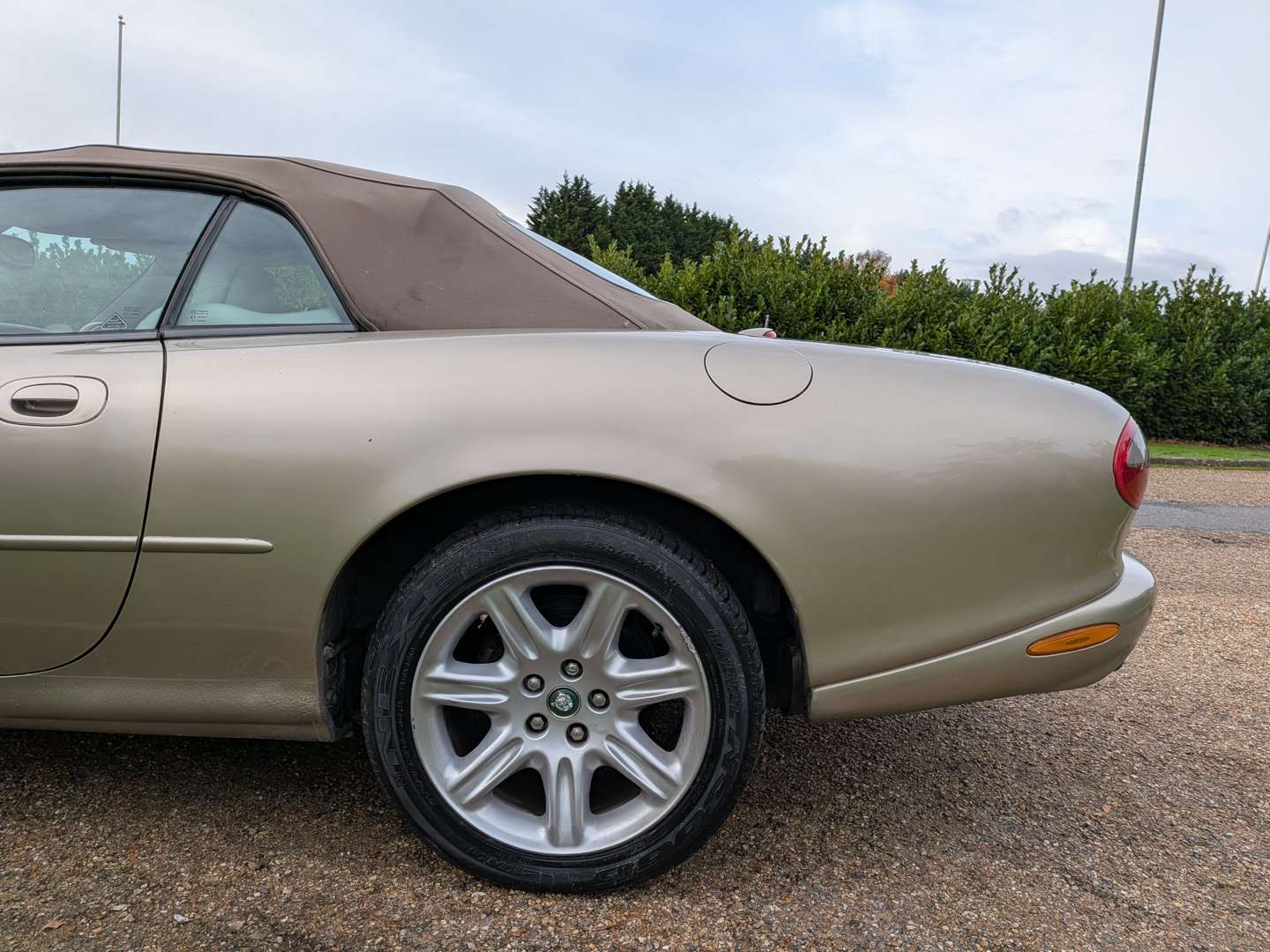 <p>1998 JAGUAR XK8 CONVERTIBLE</p>