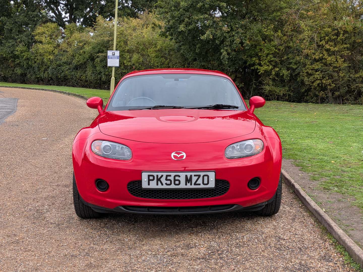<p>2006 MAZDA MX-5</p>
