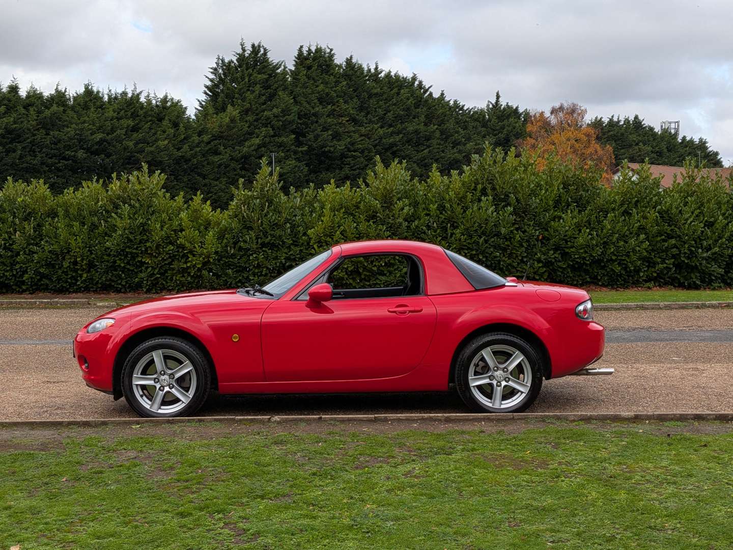 <p>2006 MAZDA MX-5</p>