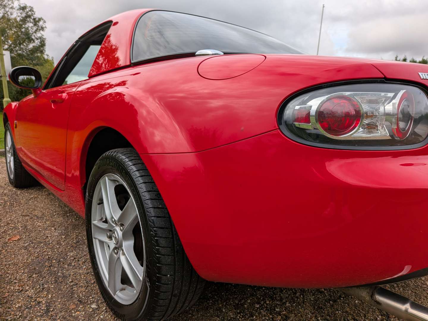 <p>2006 MAZDA MX-5</p>