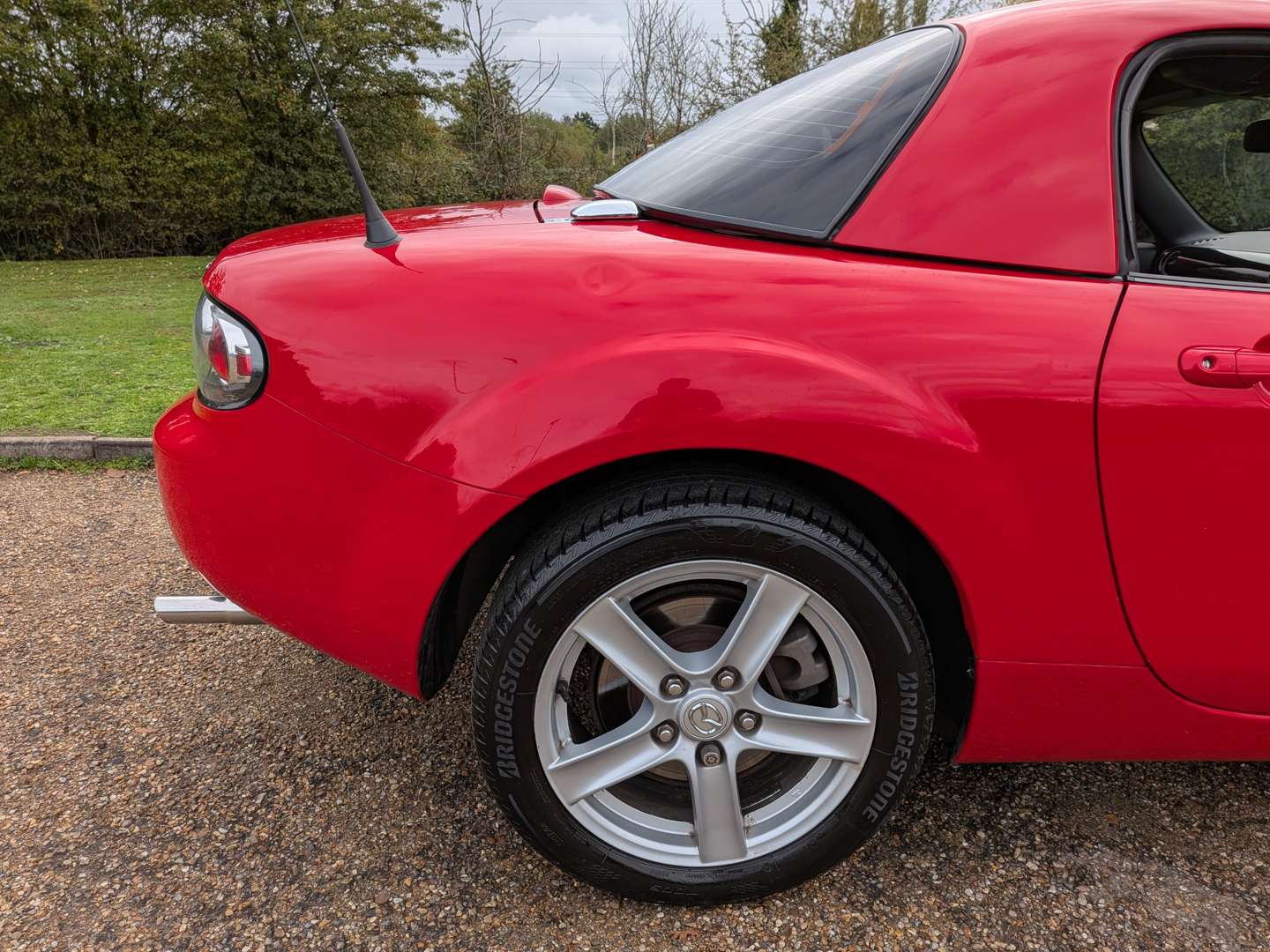 <p>2006 MAZDA MX-5</p>