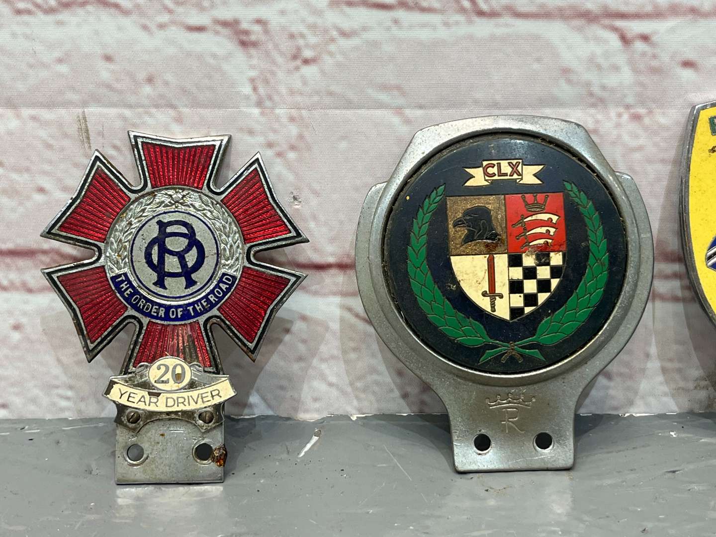<p>Five Classic Car Badges&nbsp;</p>