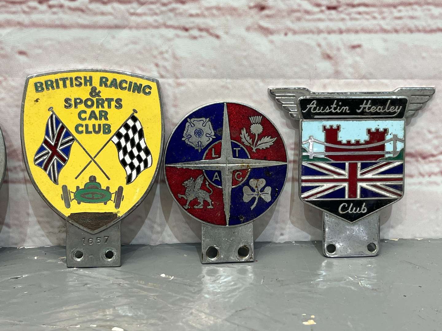 <p>Five Classic Car Badges&nbsp;</p>