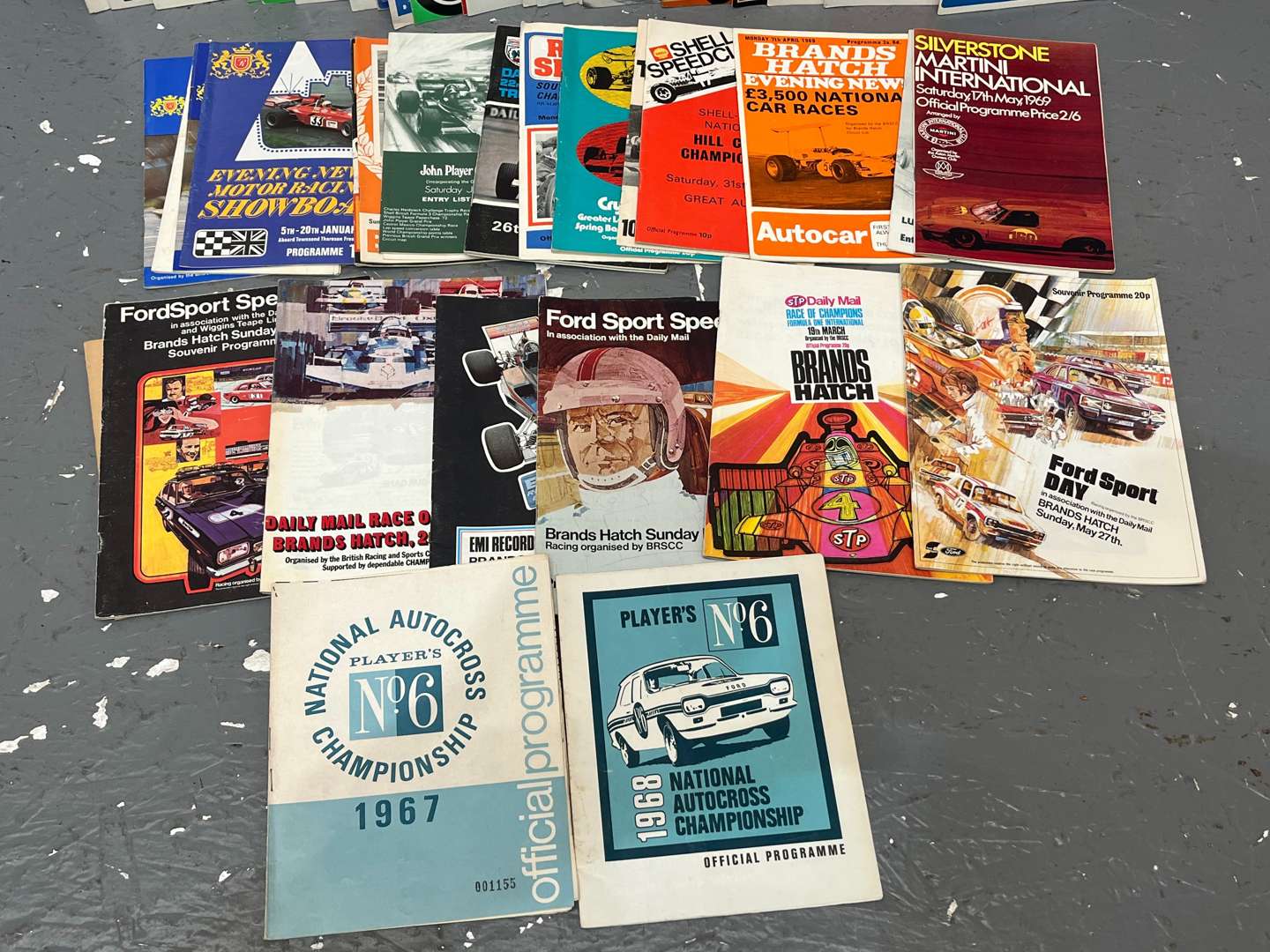 <p>Quantity of 1970/80's Race Programmes&nbsp;</p>