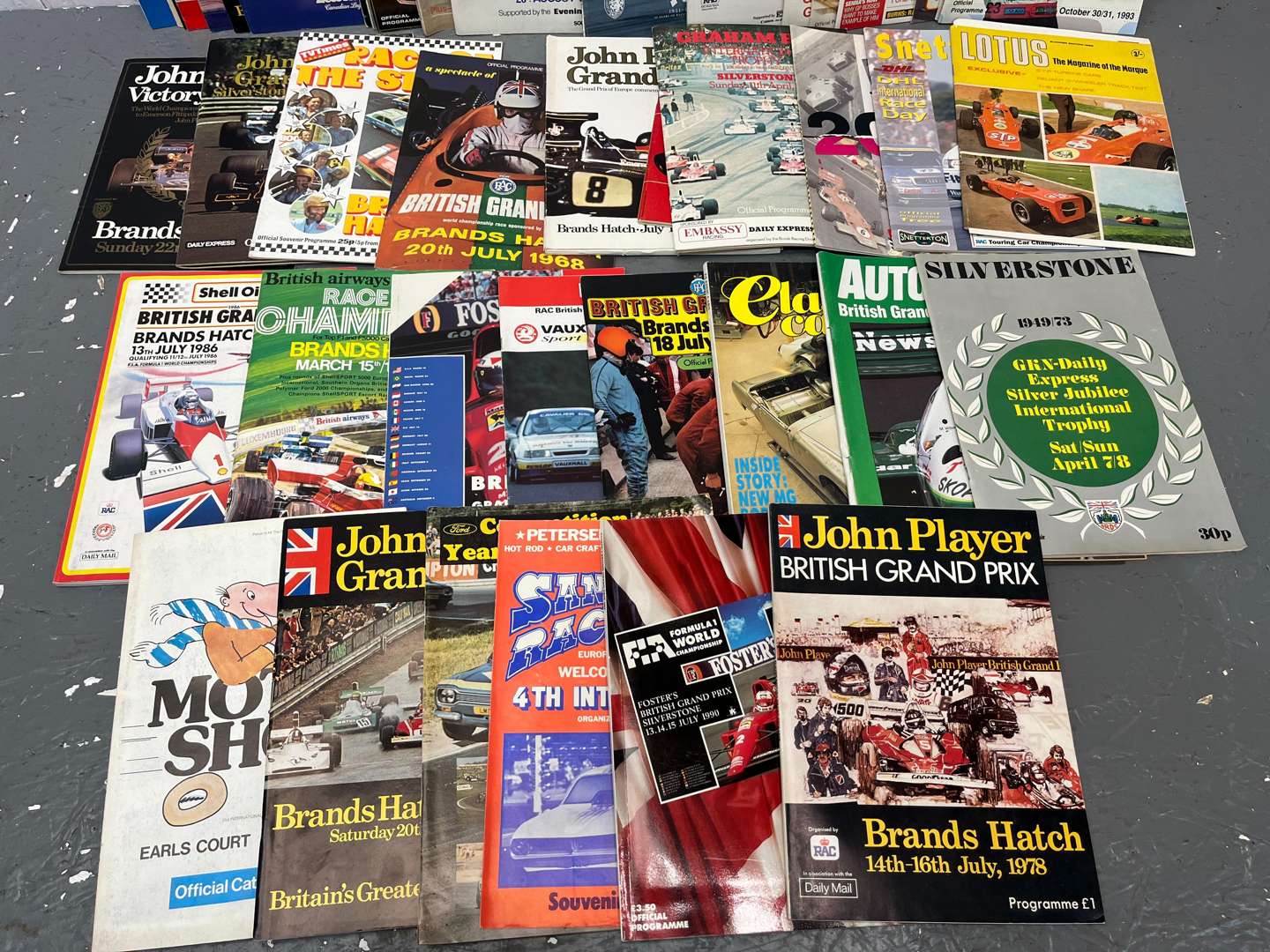 <p>Quantity of 1970/80's Race Programmes&nbsp;</p>
