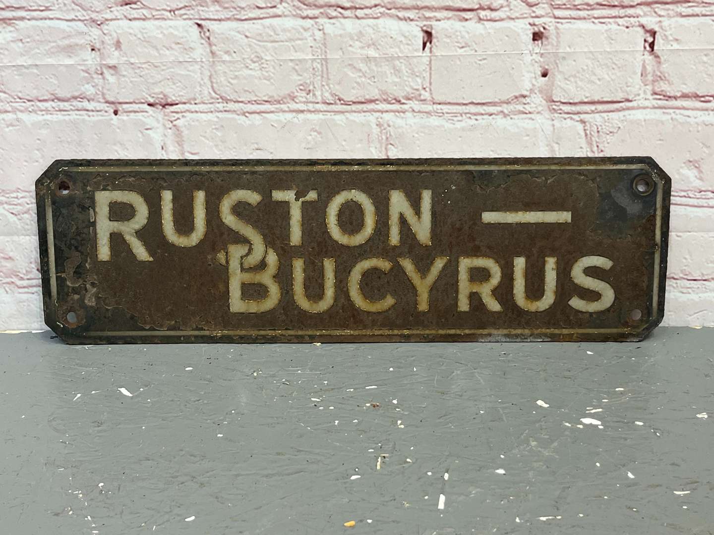<p>Ruston-Bucyrus Excavator & Heavy Machinery Enamel Sign</p>