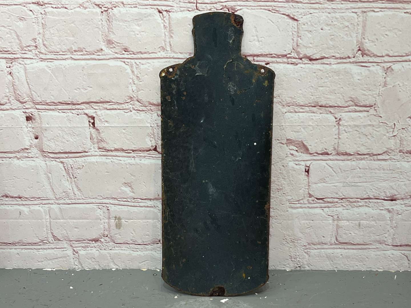 <p>Gargoyle Mobiloil “A” Canister Enamel Sign</p>
