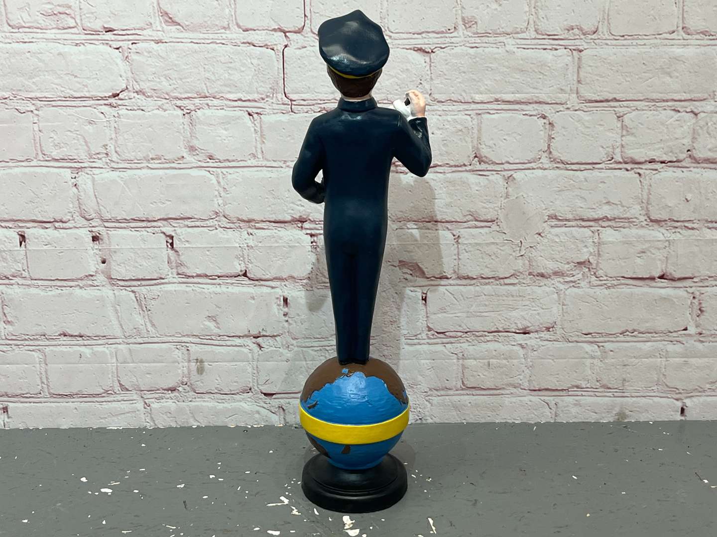 <p>Bosch Spark Plug Display Figure&nbsp;</p>