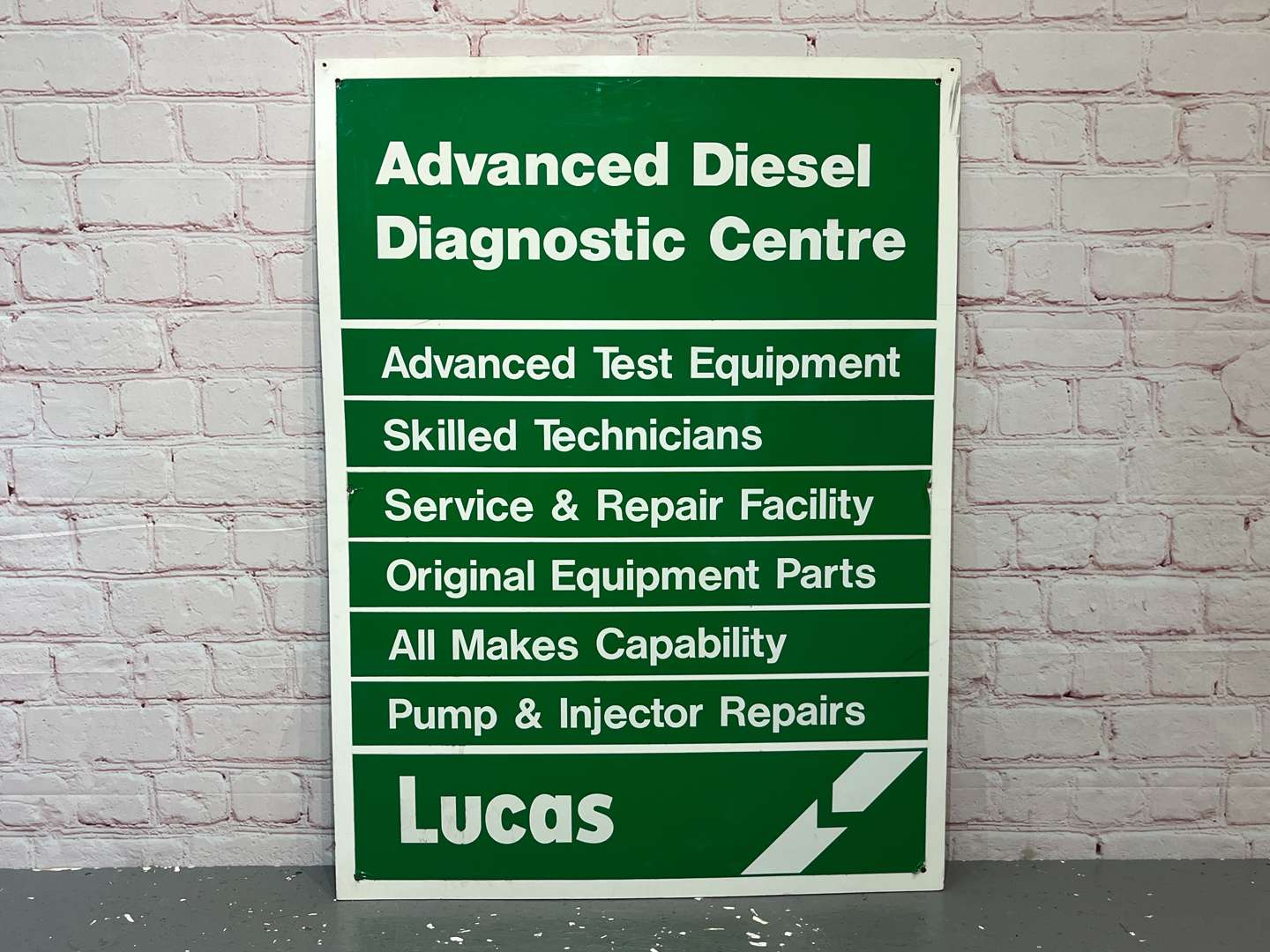 <p>Lucas Advanced Diesel, Diagnostic Centre Sign On Plastic</p>