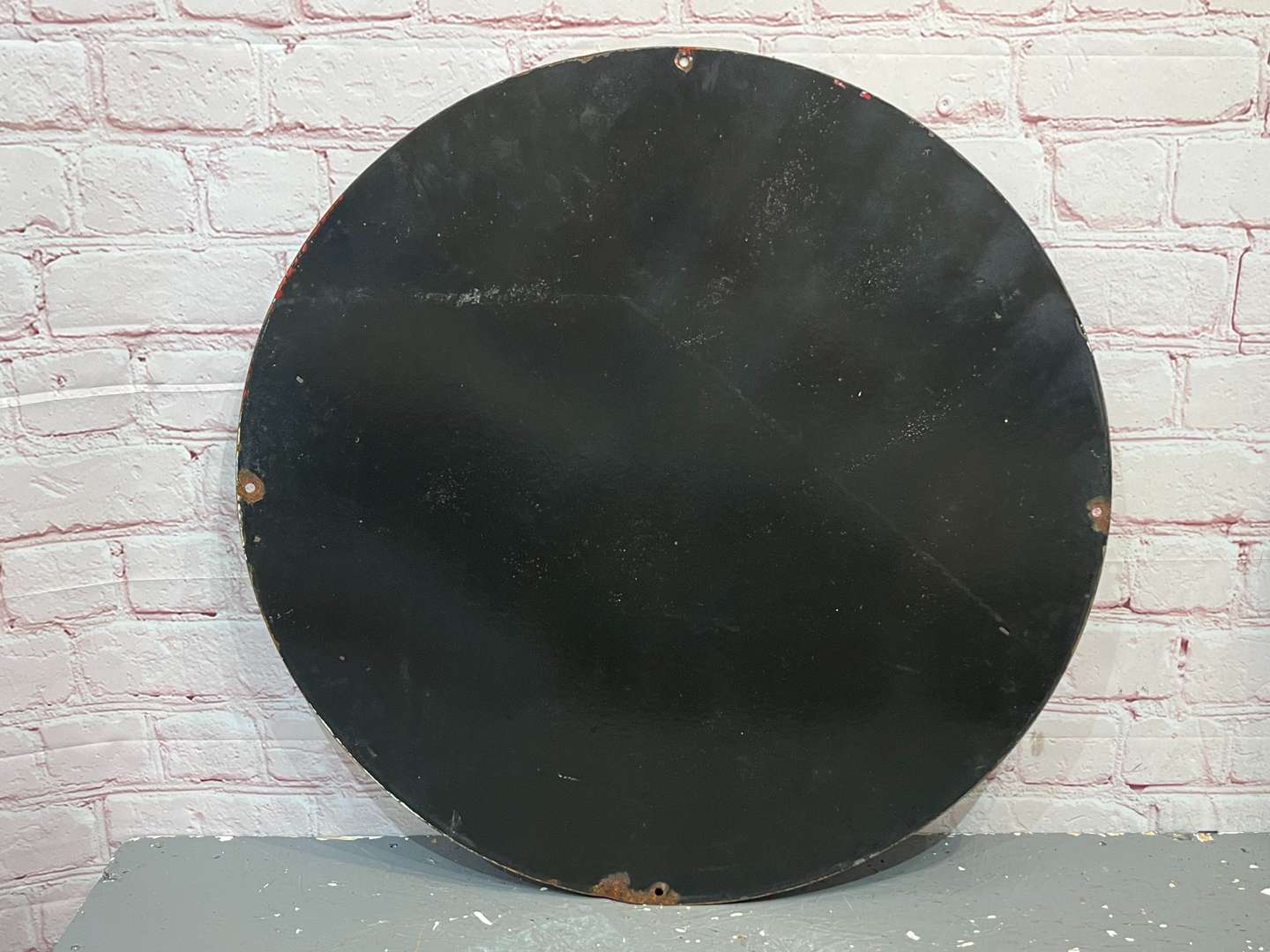 <p>Used Car Safety Tested Circular Enamel Sign</p>
